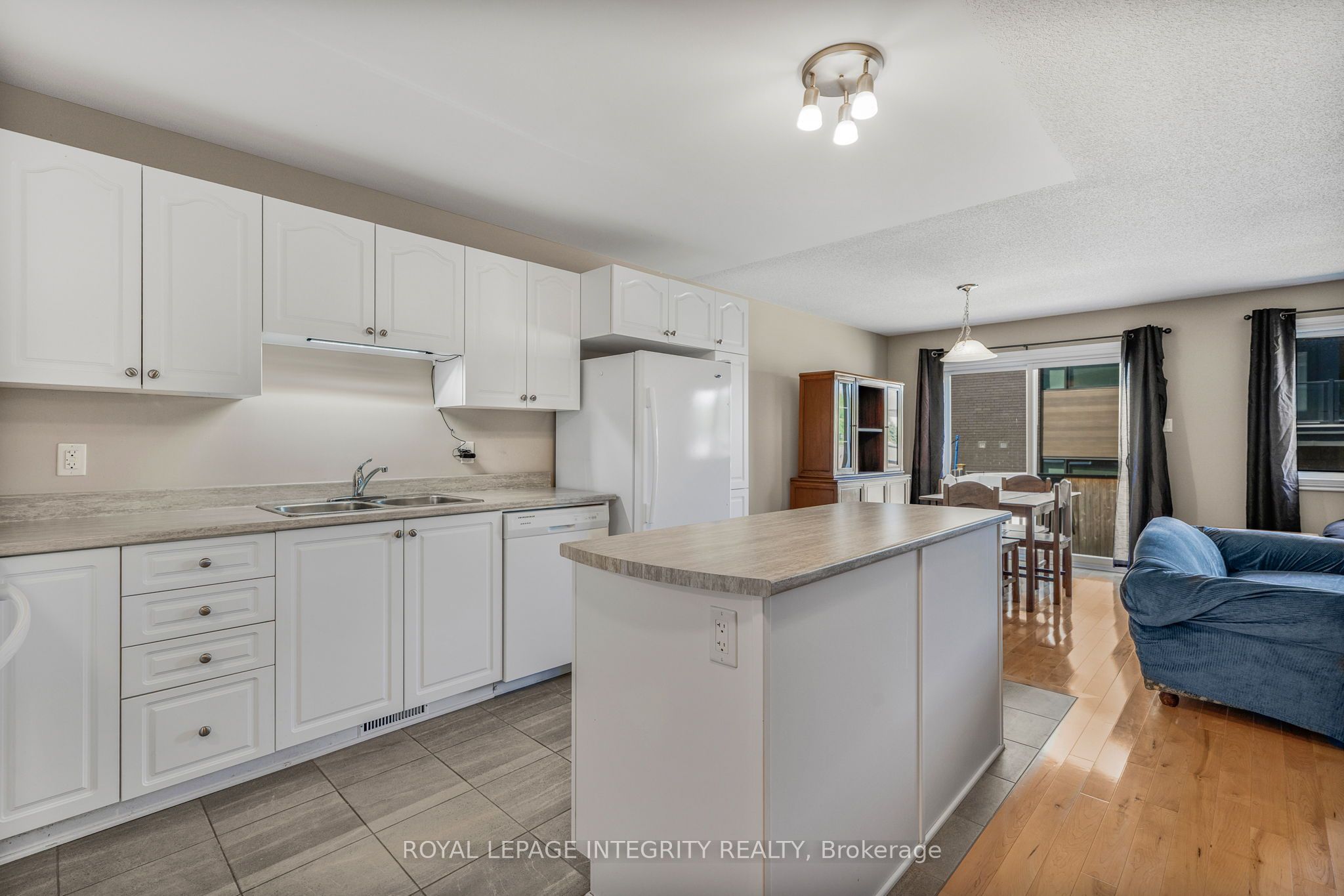 1132 Docteur Corbeil Boulevard, Clarence-Rockland, ON K4K 0G9 photo 5