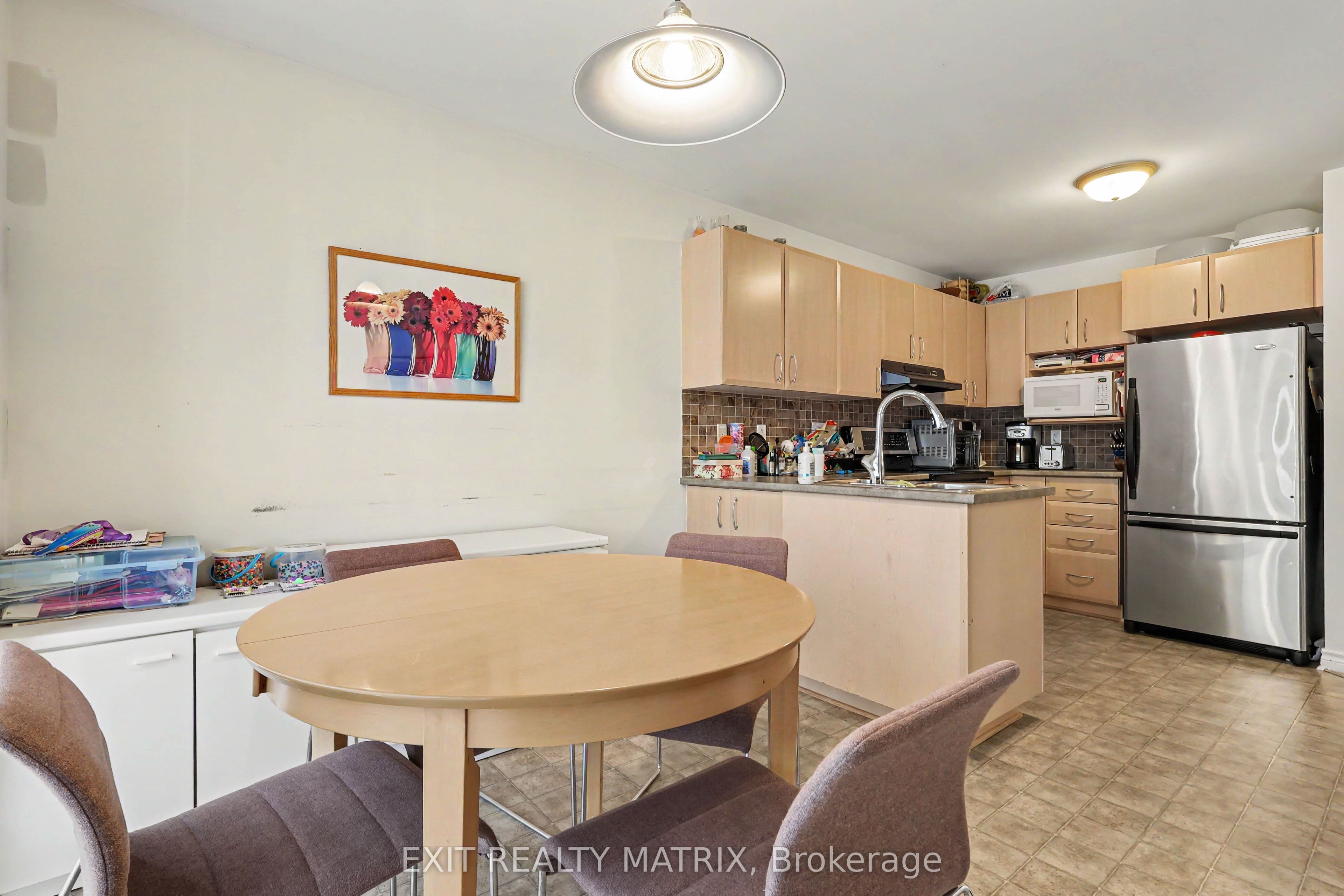 416 Goldenbrook Way, Orleans - Cumberland and Area, ON K4A 0J7 photo 3