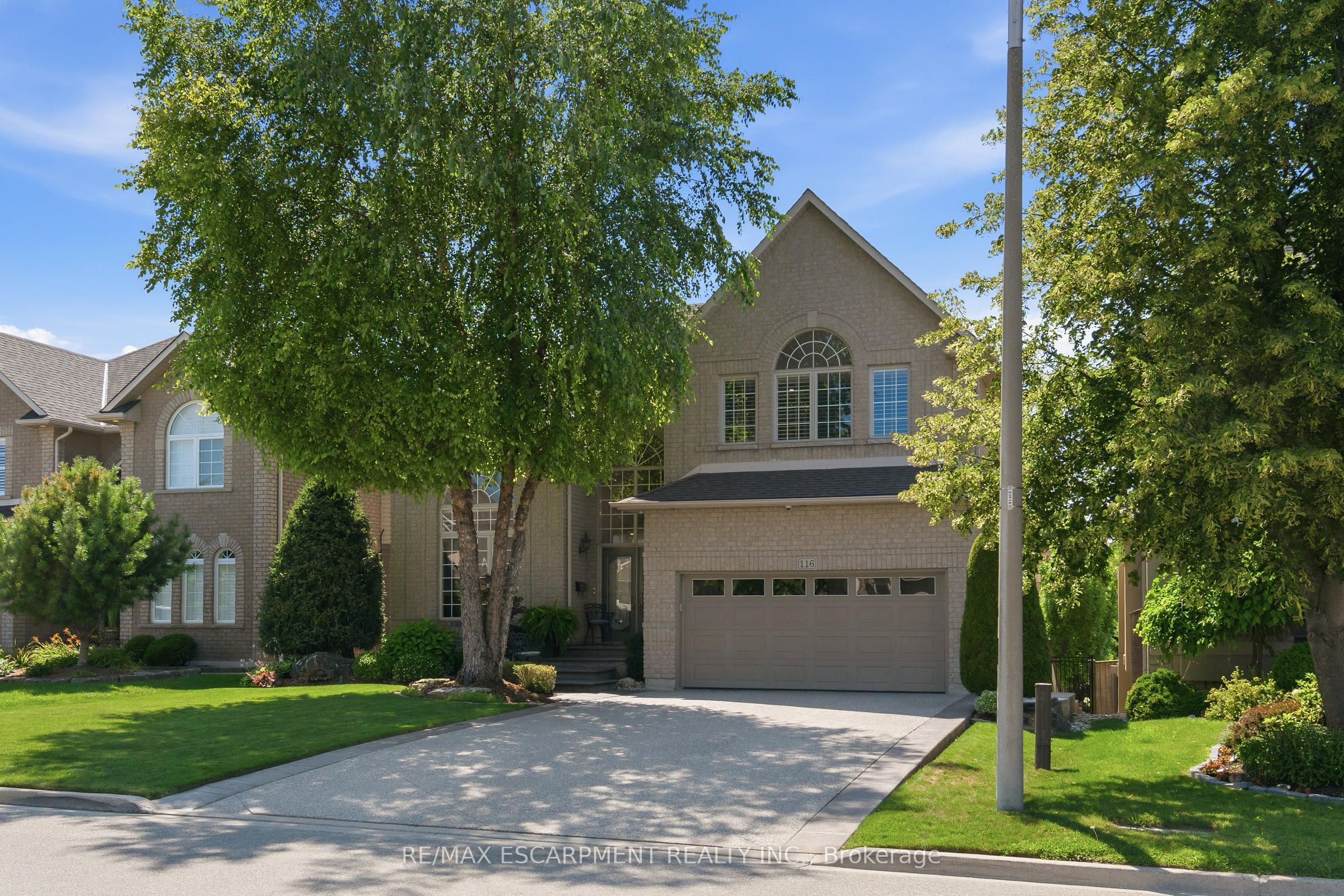 116 JOSHUA Avenue, Hamilton, ON L9K 1R1 photo 3