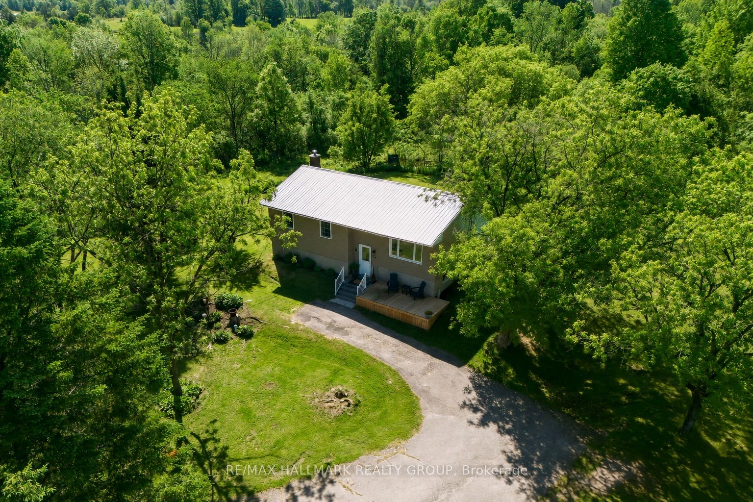 237 County Road 42 Road, Leeds and the Thousand Islands, ON K0E 1G0