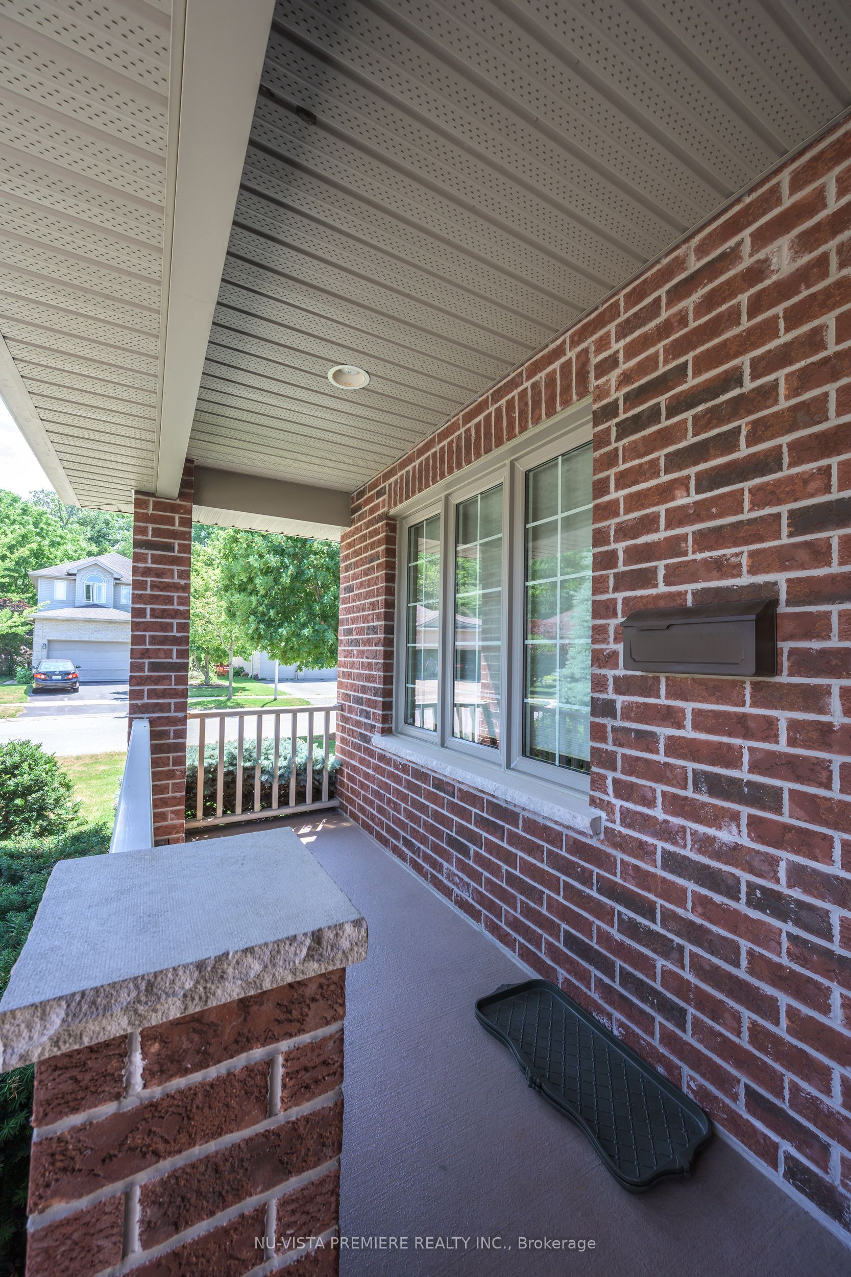 1616 Blackmaple Crescent, London East, ON N5Y 6L7 photo 4