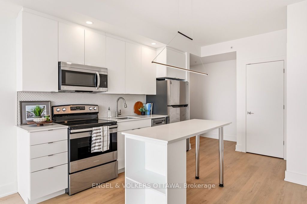 929 Richmond Road 1206, Woodroffe, ON K2B 6R1 photo 5