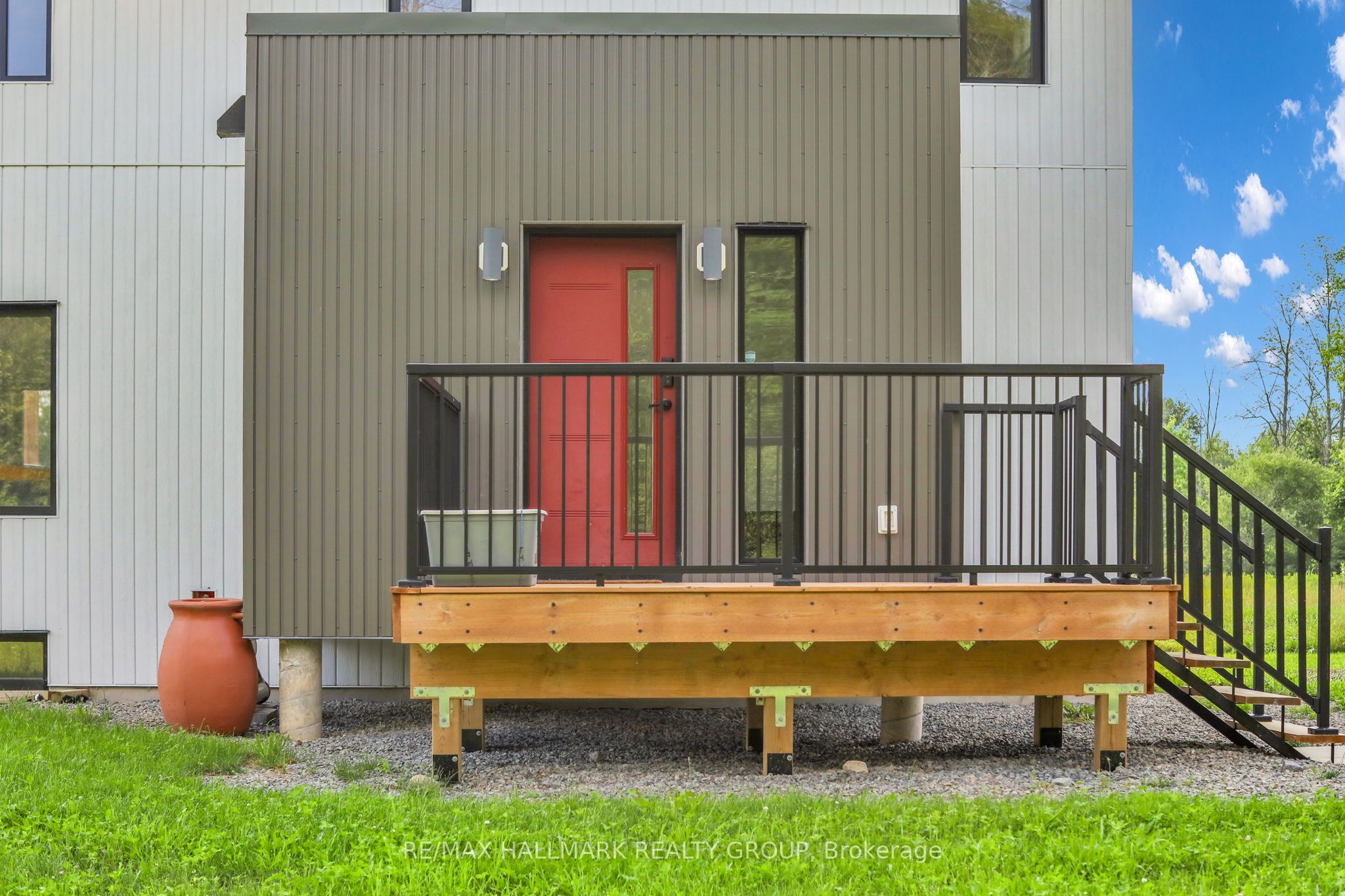165 Knapp Street, Rideau Lakes, ON K0G 1E0 photo 3