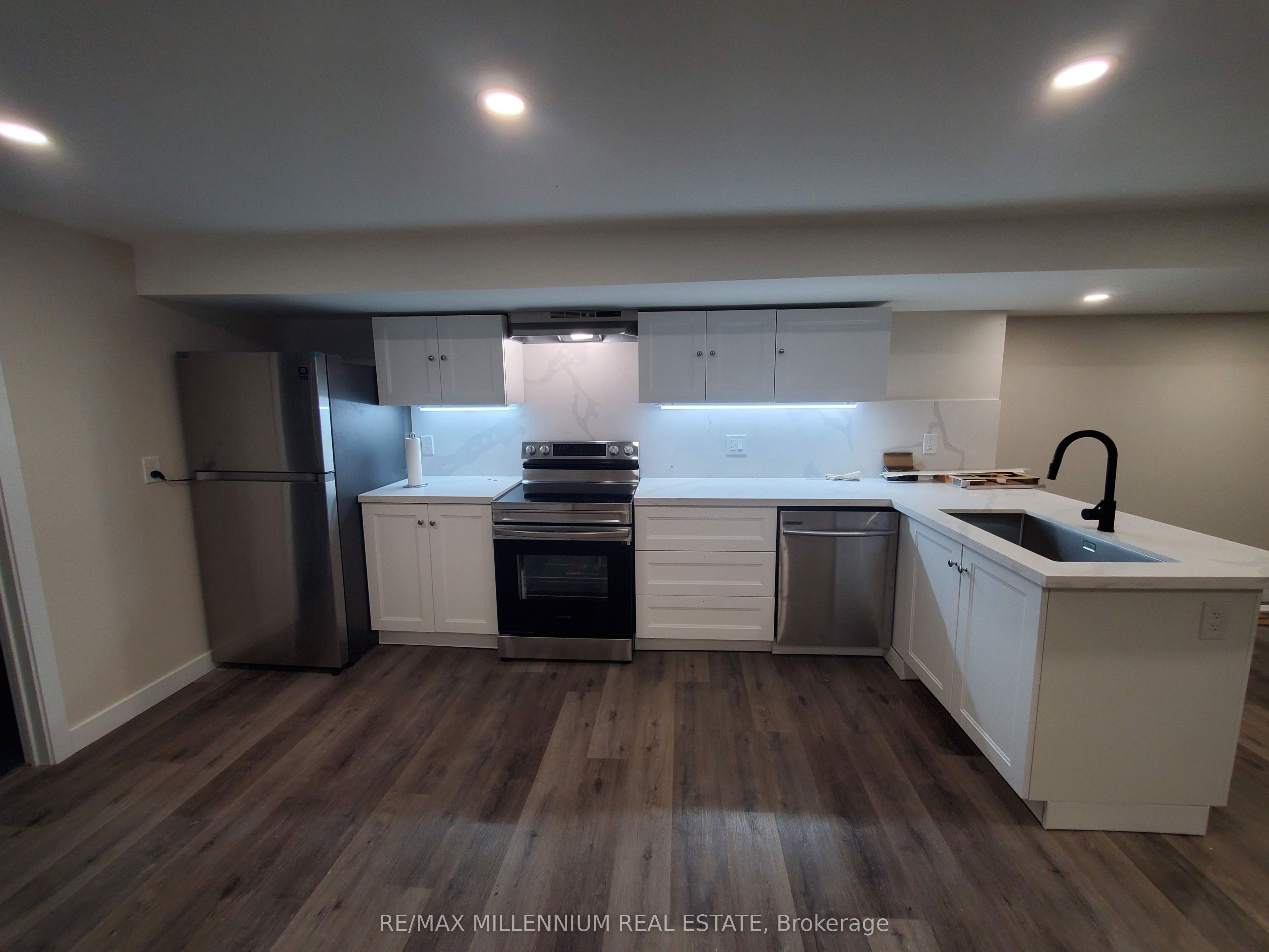 491 Blake Street, London South, ON N5K 2N9 photo 4