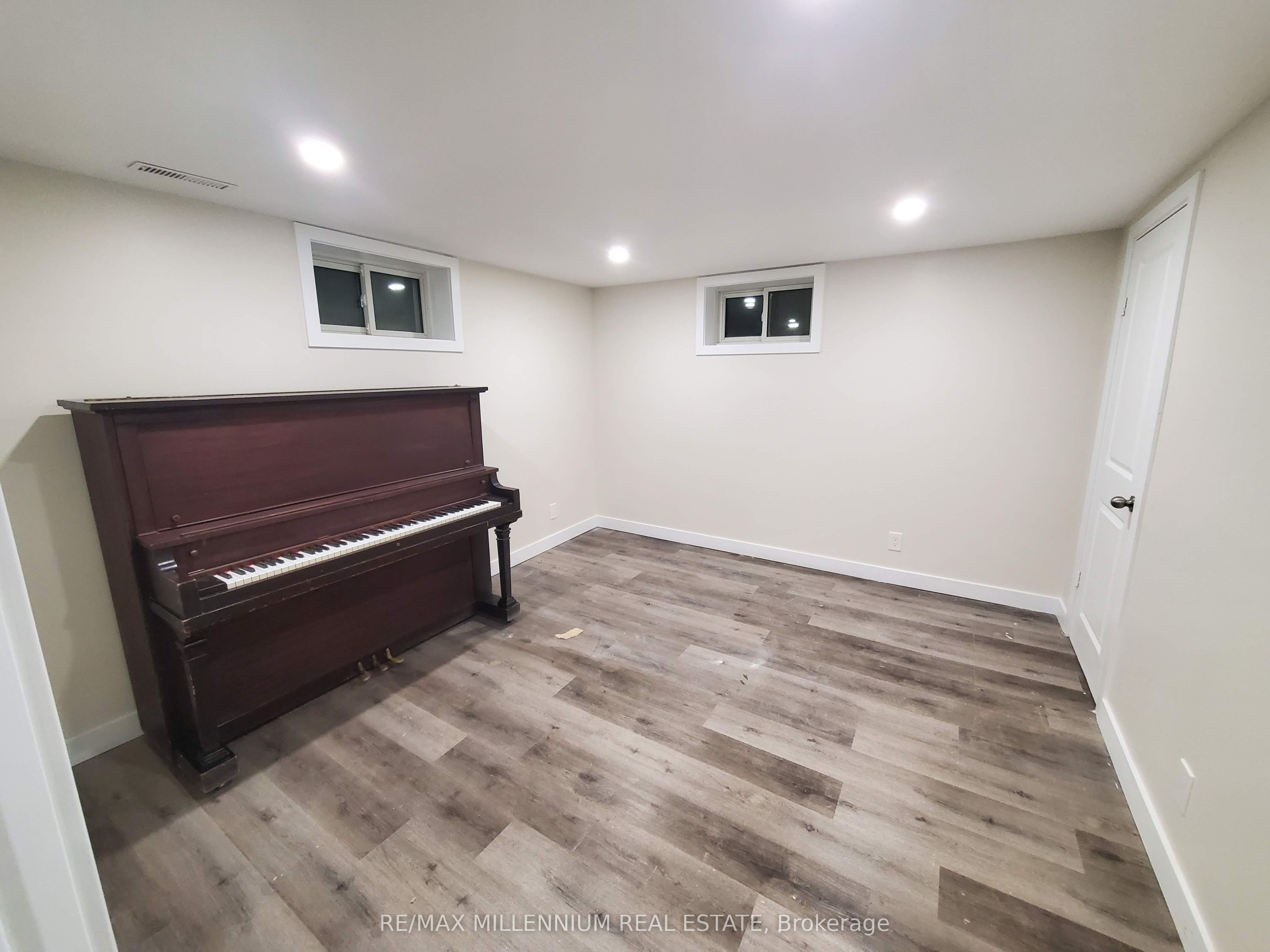491 Blake Street, London South, ON N5K 2N9 photo 5