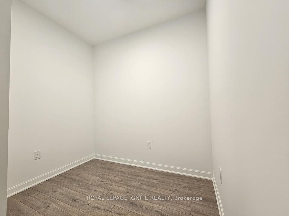 223 Princess Street 529, Kingston, ON K7L 0G8 photo 4