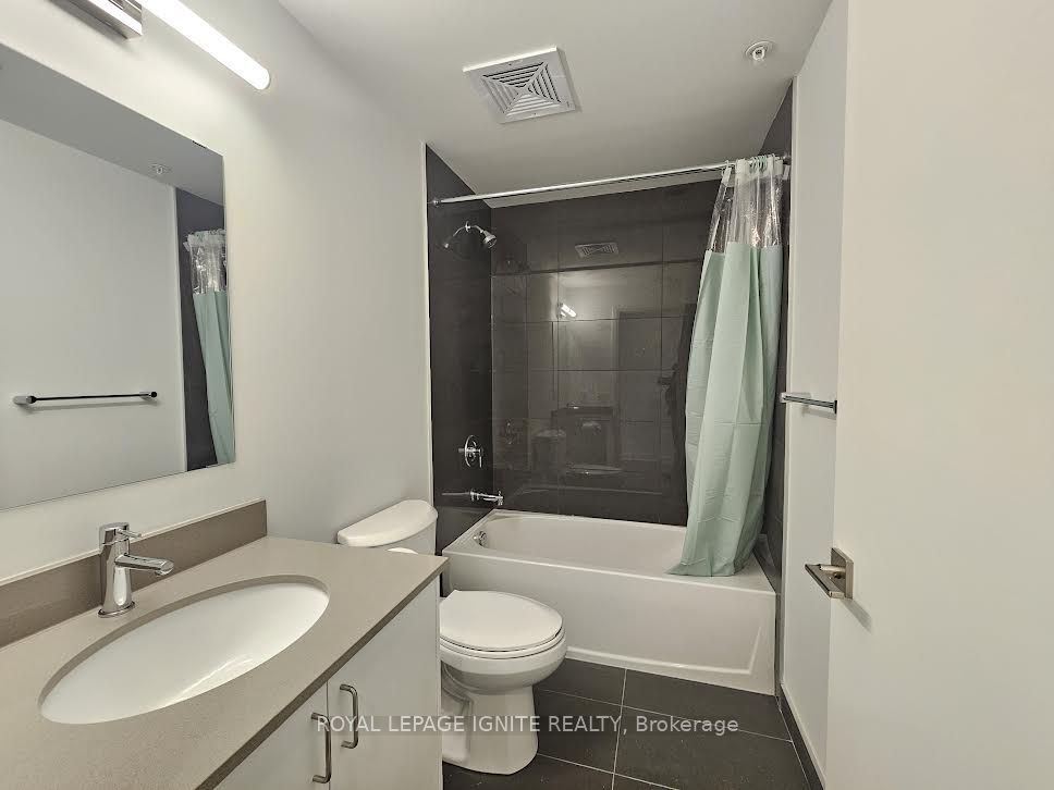 223 Princess Street 529, Kingston, ON K7L 0G8 photo 5