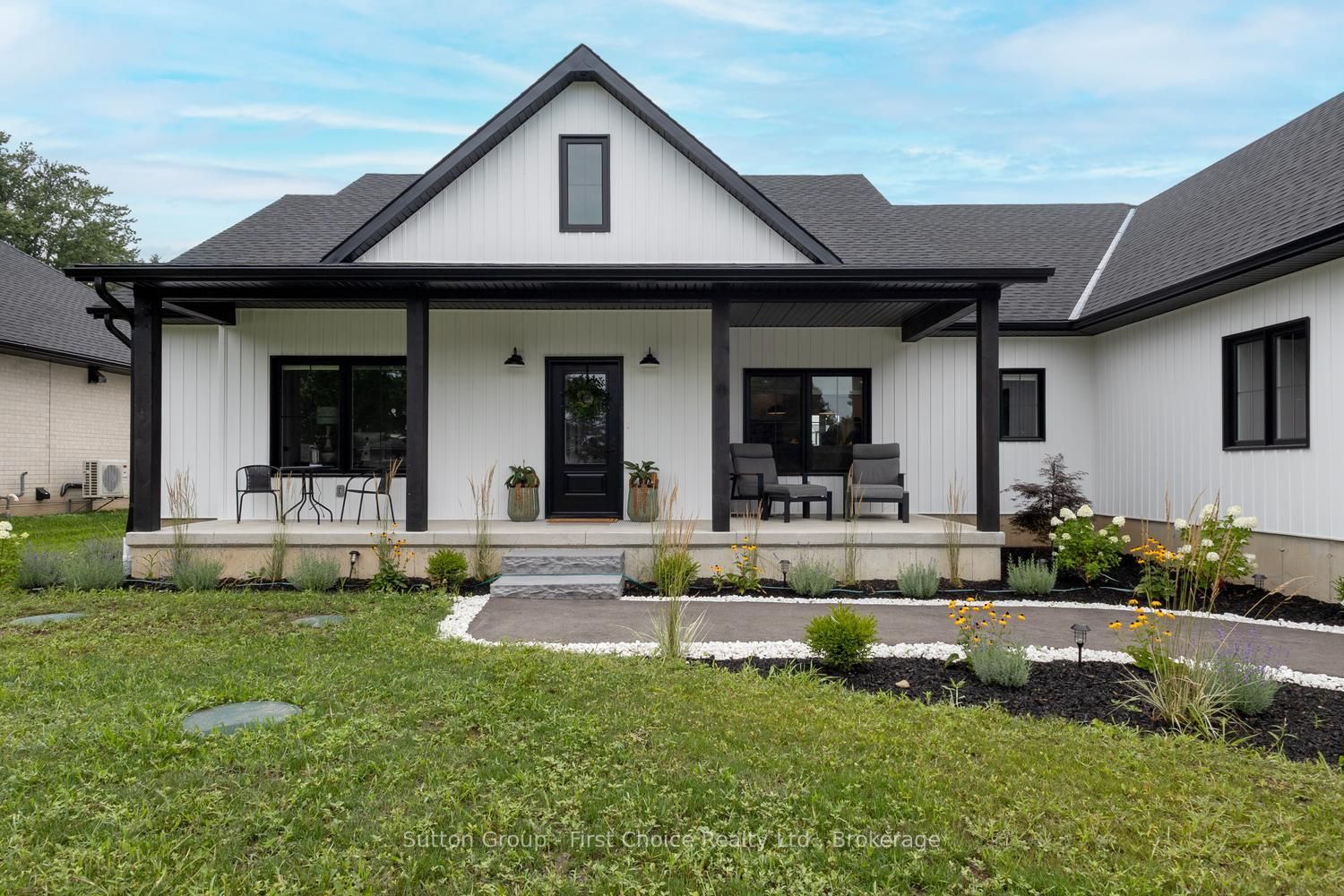 3184 Road 122 Road, Perth South, ON N0K 1V0 photo 2
