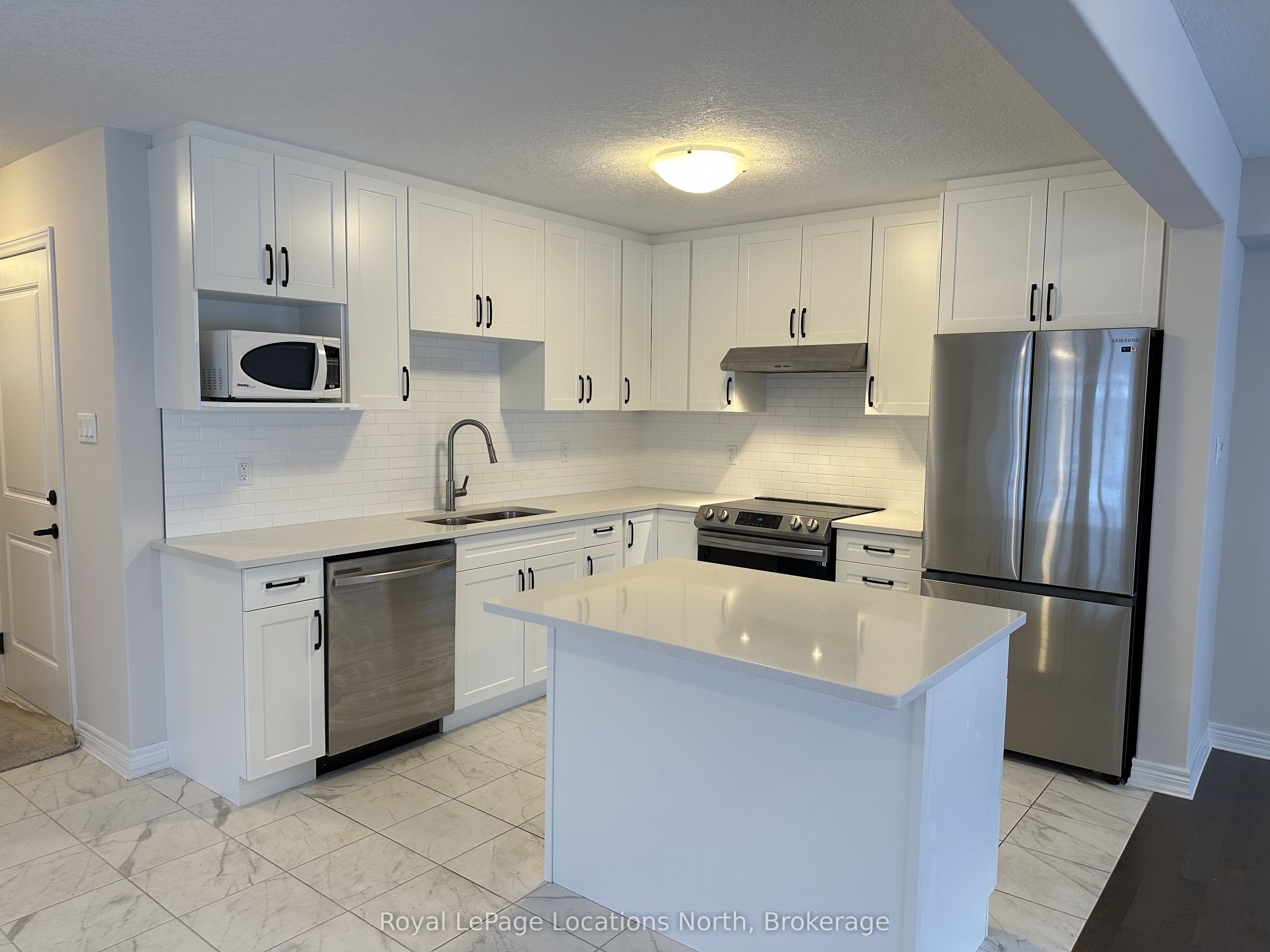 162 Stonebrook Way, Grey Highlands, ON N0C 1H0 photo 4