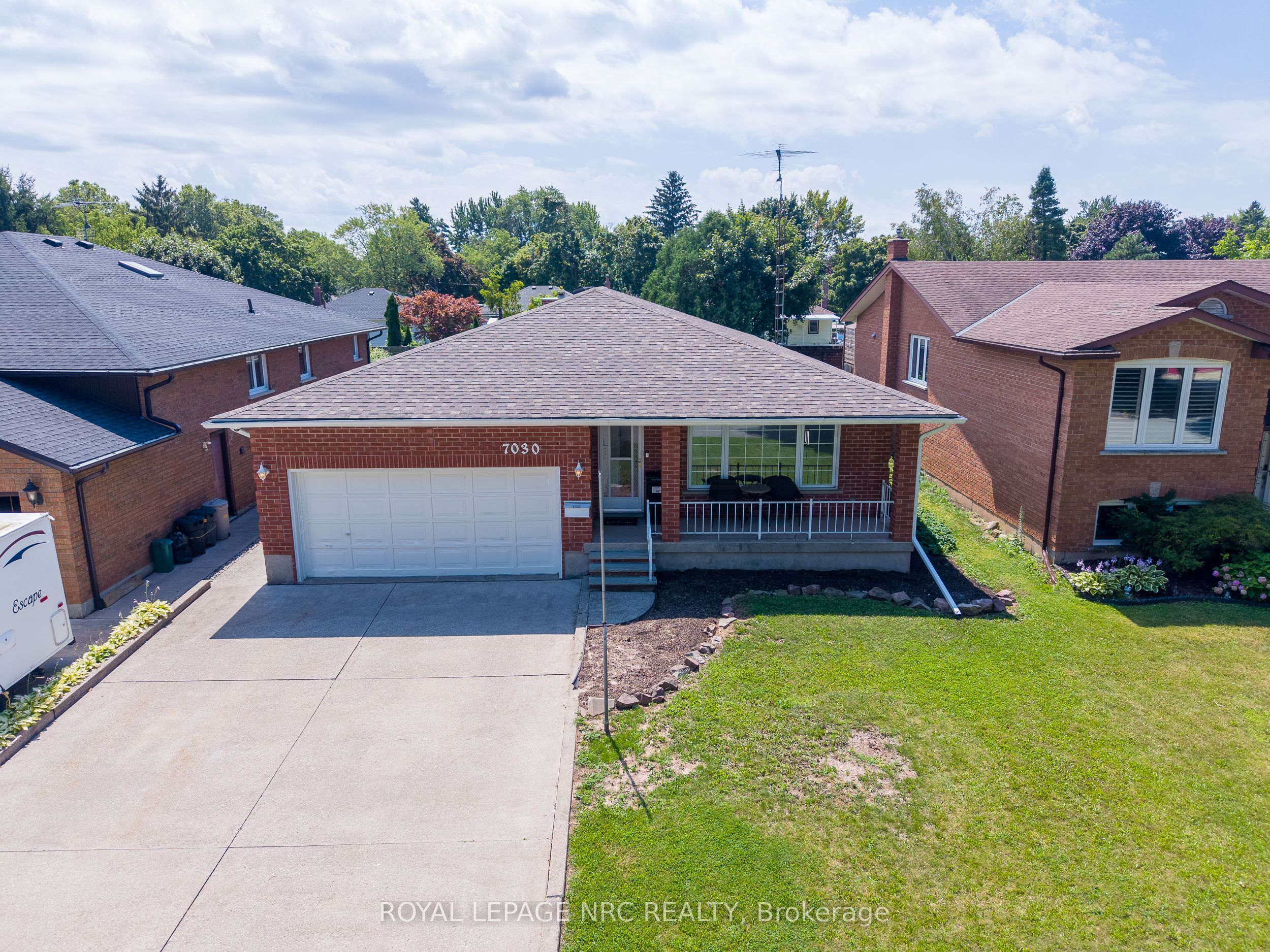 7030 HAROVICS Lane, Niagara Falls, ON L2G 7S9