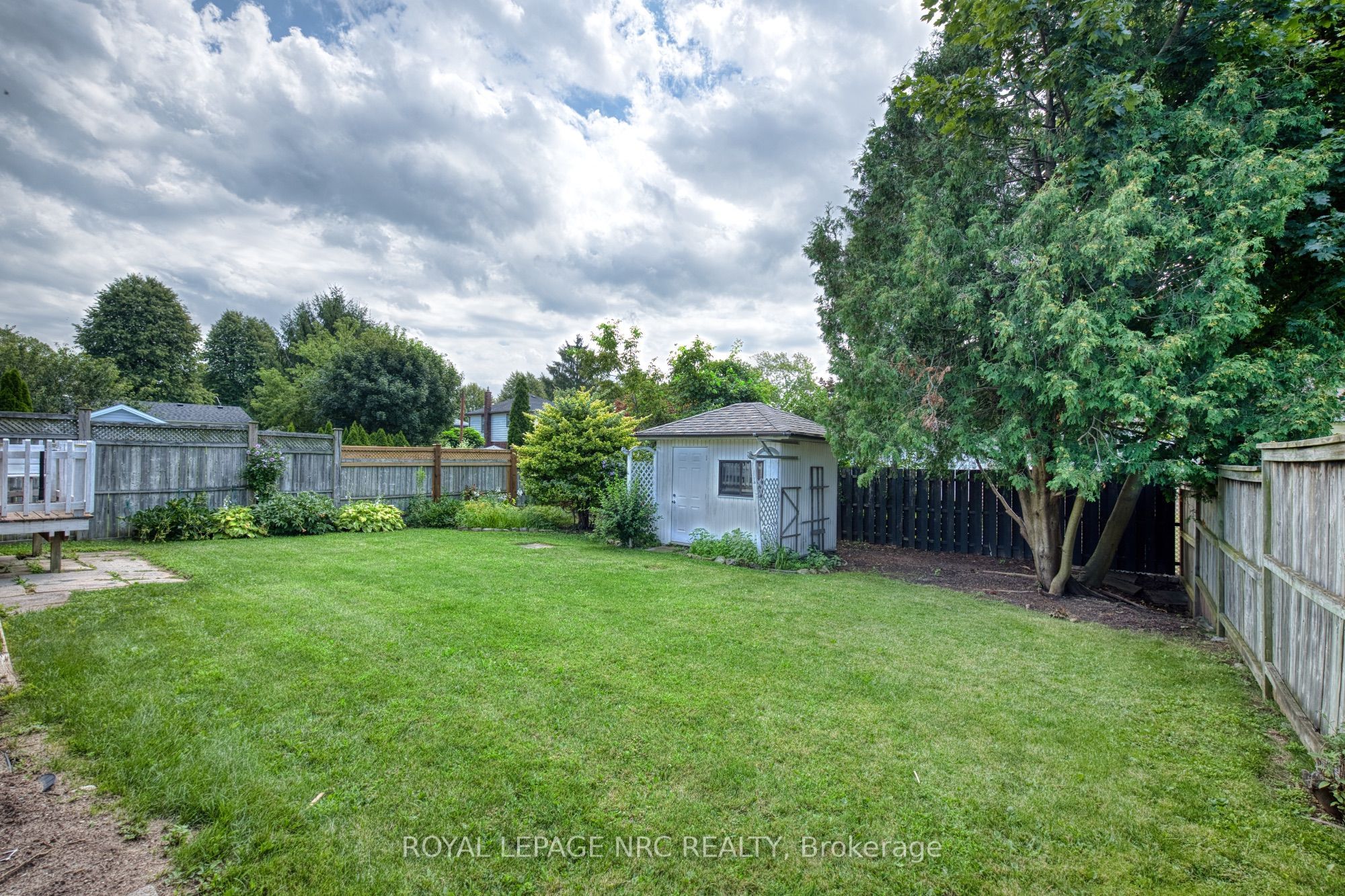 7030 HAROVICS Lane, Niagara Falls, ON L2G 7S9 photo 5