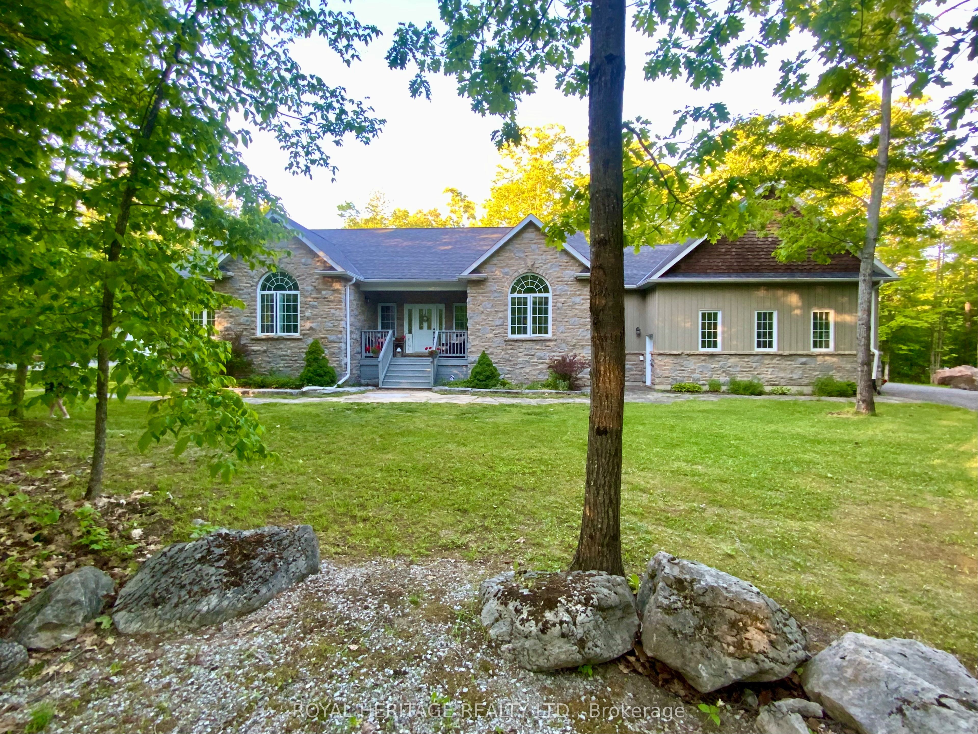 134 Mitchell Crescent, Trent Lakes, ON K0M 1J0 photo 2