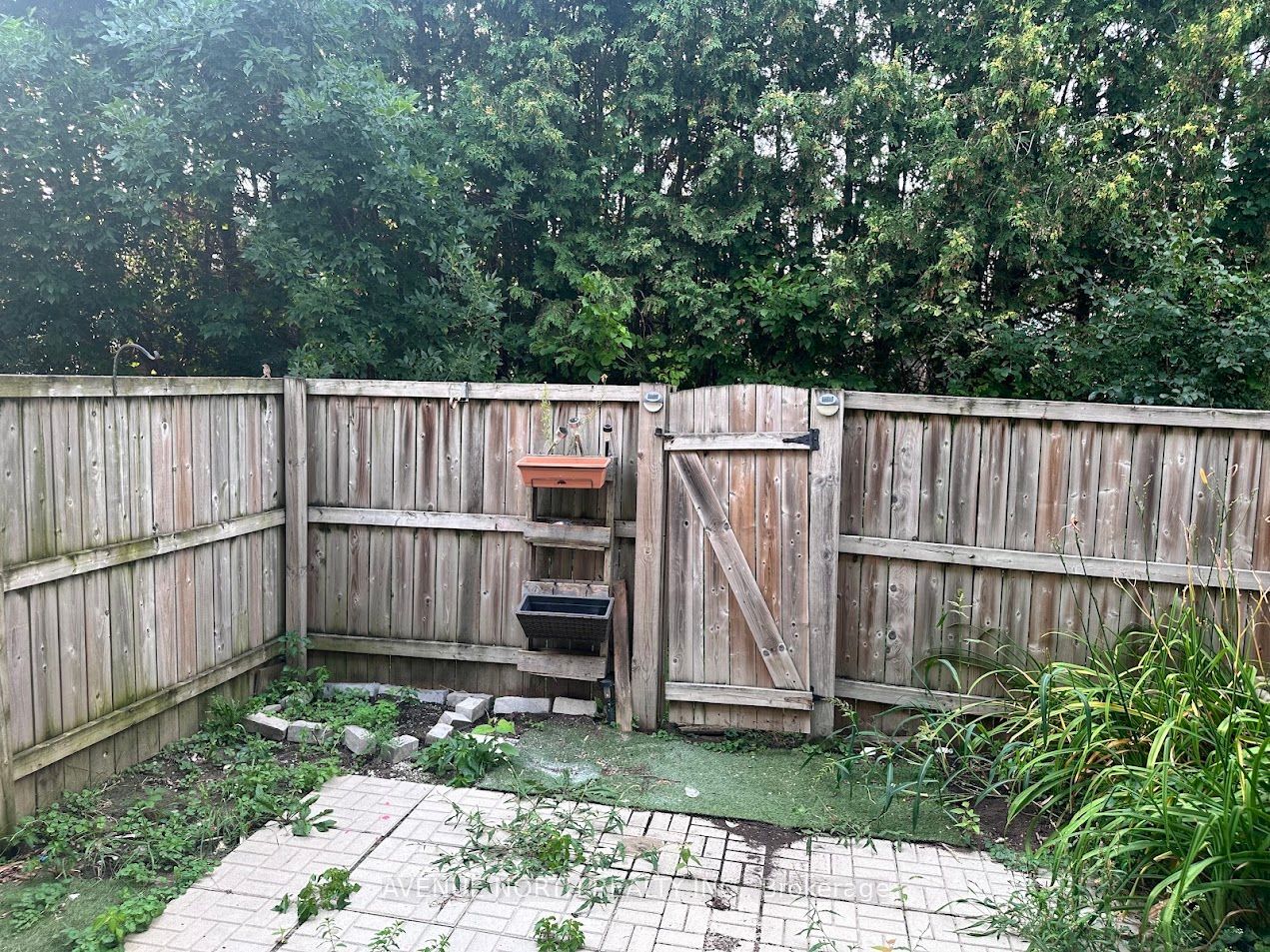 1442 Foxwell Street 98, Cyrville - Carson Grove - Pineview, ON K1B 5J2 photo 2