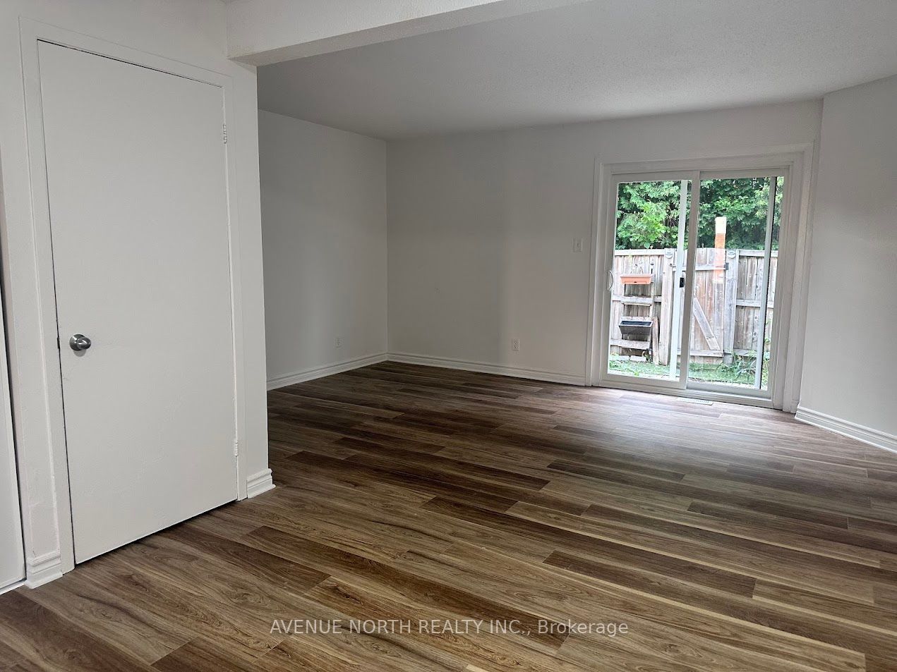 1442 Foxwell Street 98, Cyrville - Carson Grove - Pineview, ON K1B 5J2 photo 4