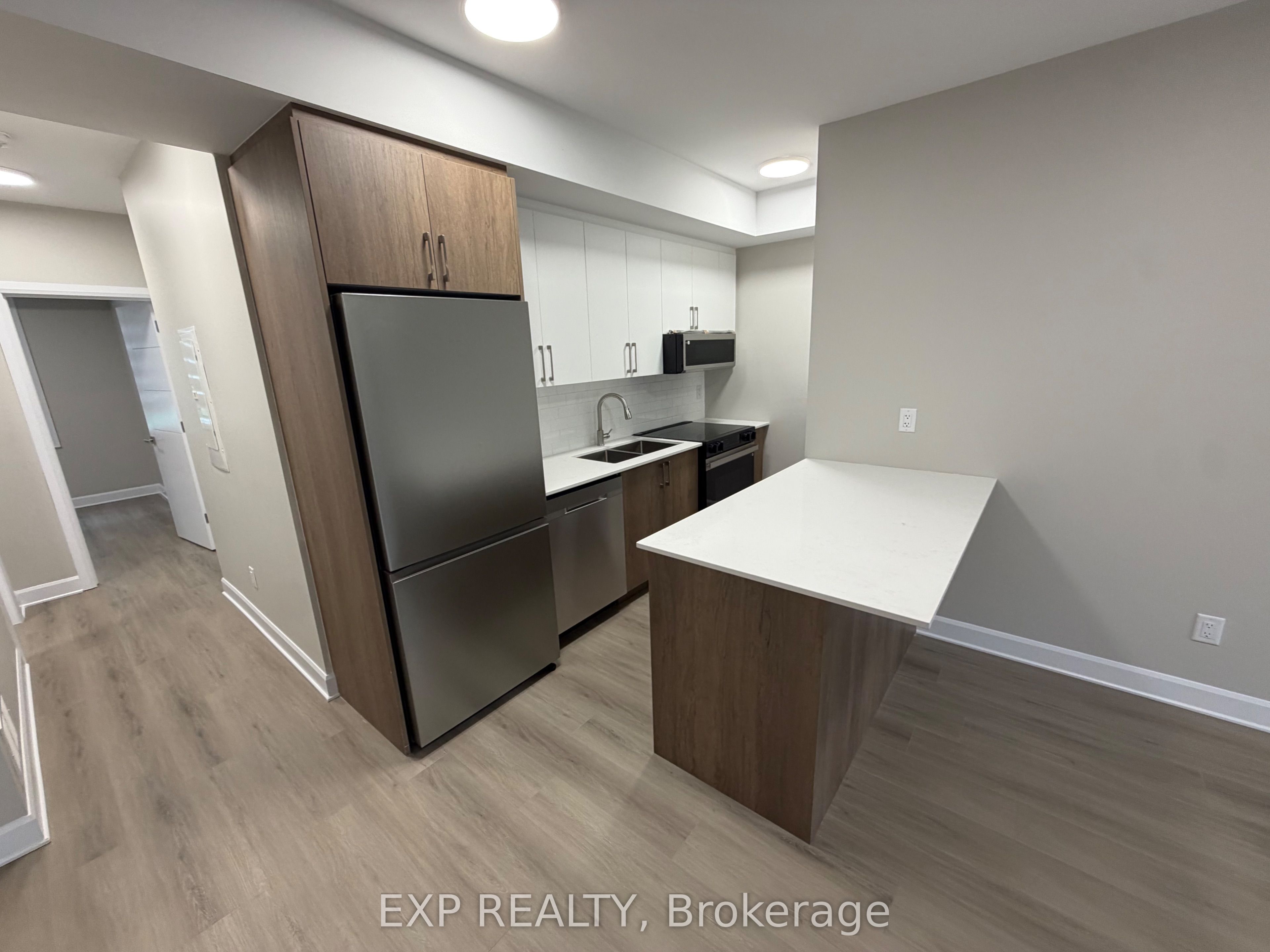 48 Queen Mary Street, Overbrook - Castleheights and Area, ON K1K 1X9 photo 4