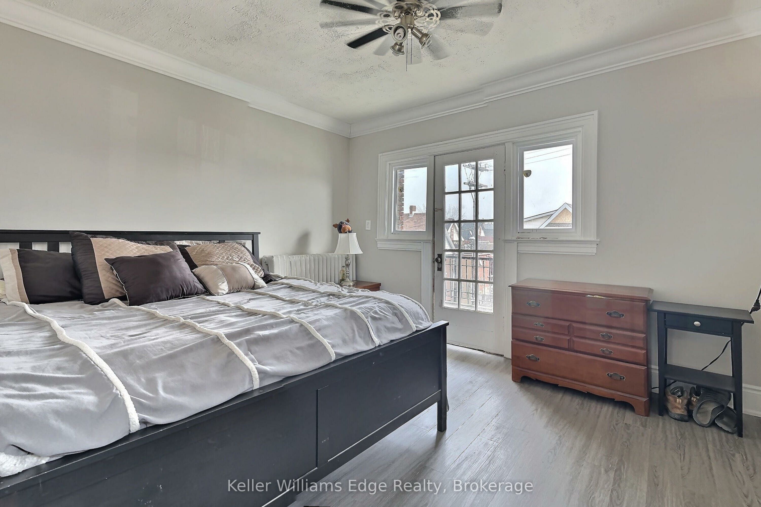 8 Tisdale Street S 5, Hamilton, ON L8N 2V9