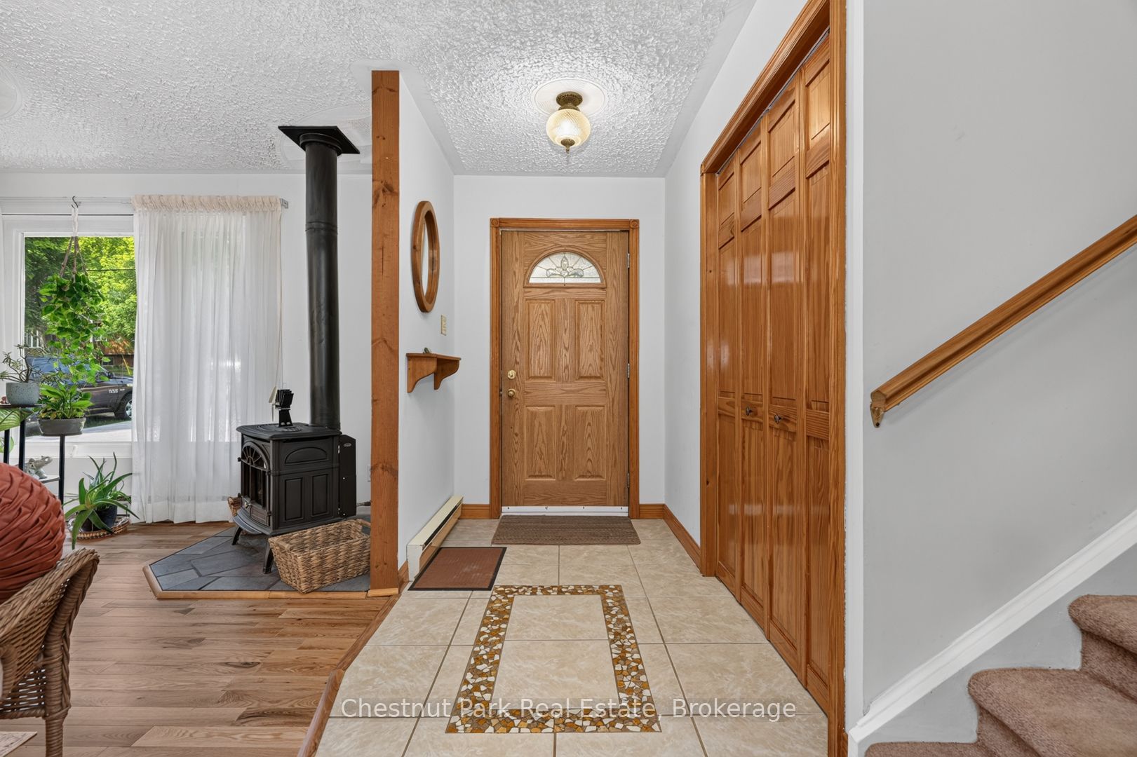 80 HUBBEL Crescent, Huntsville, ON P1H 1S6 photo 3