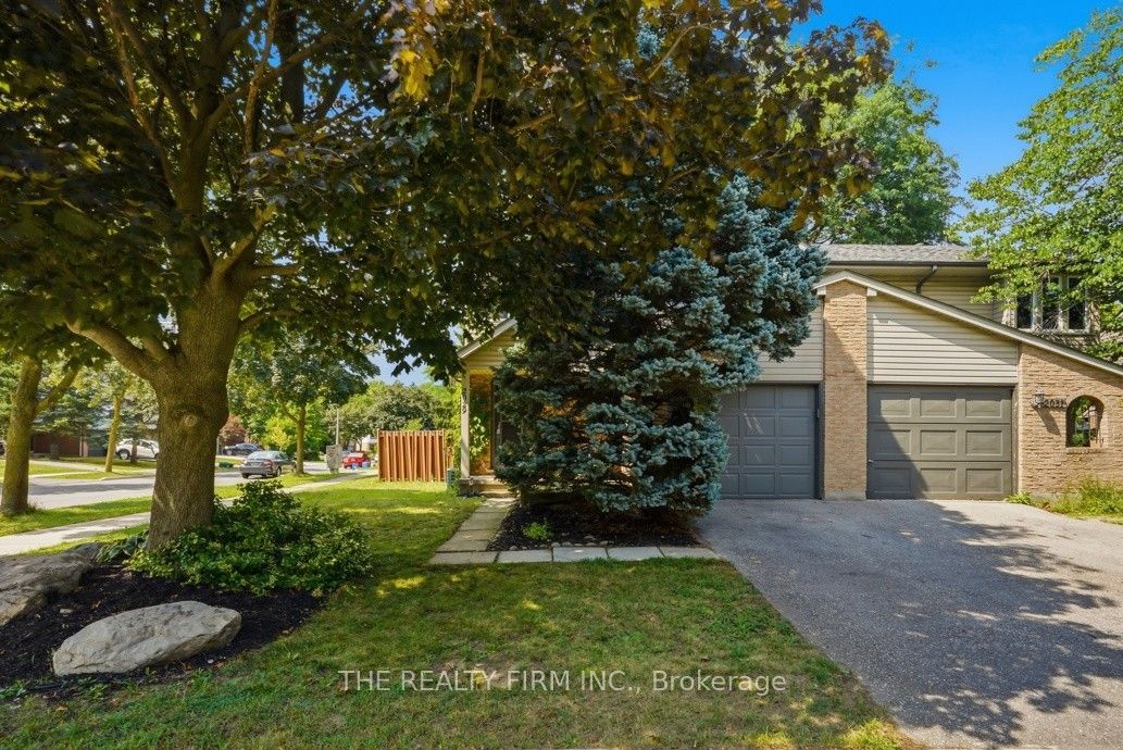 2029 Aldersbrook Road, London North, ON N6G 3N2 photo 2