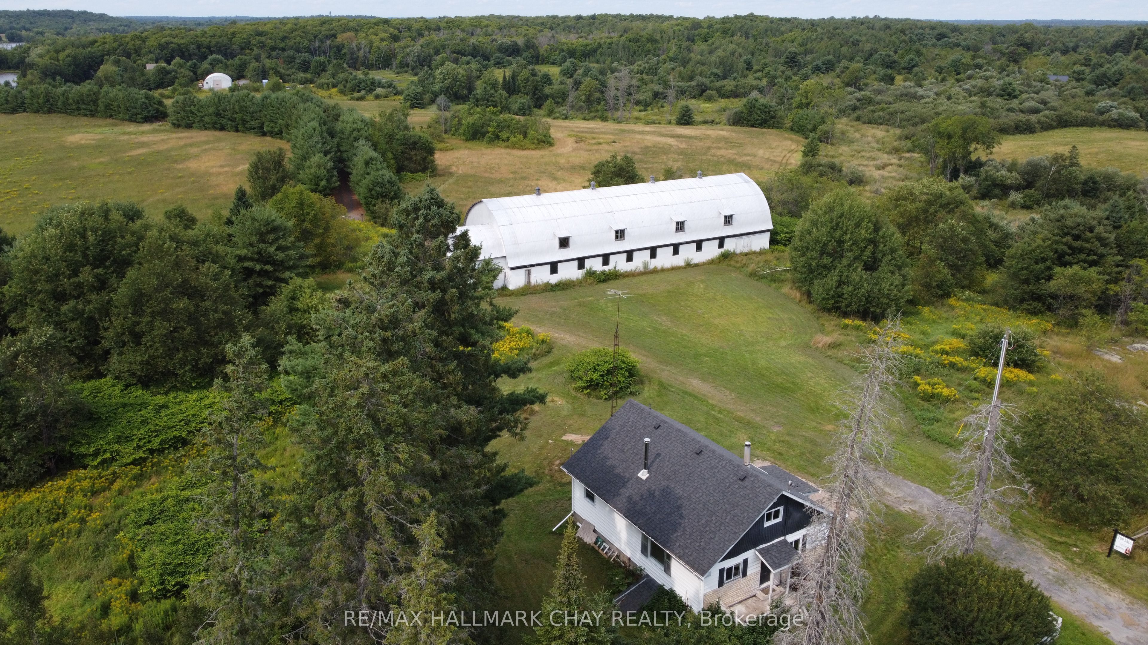 610 Hurdville Road, McKellar, ON P2A 0B5 photo 2