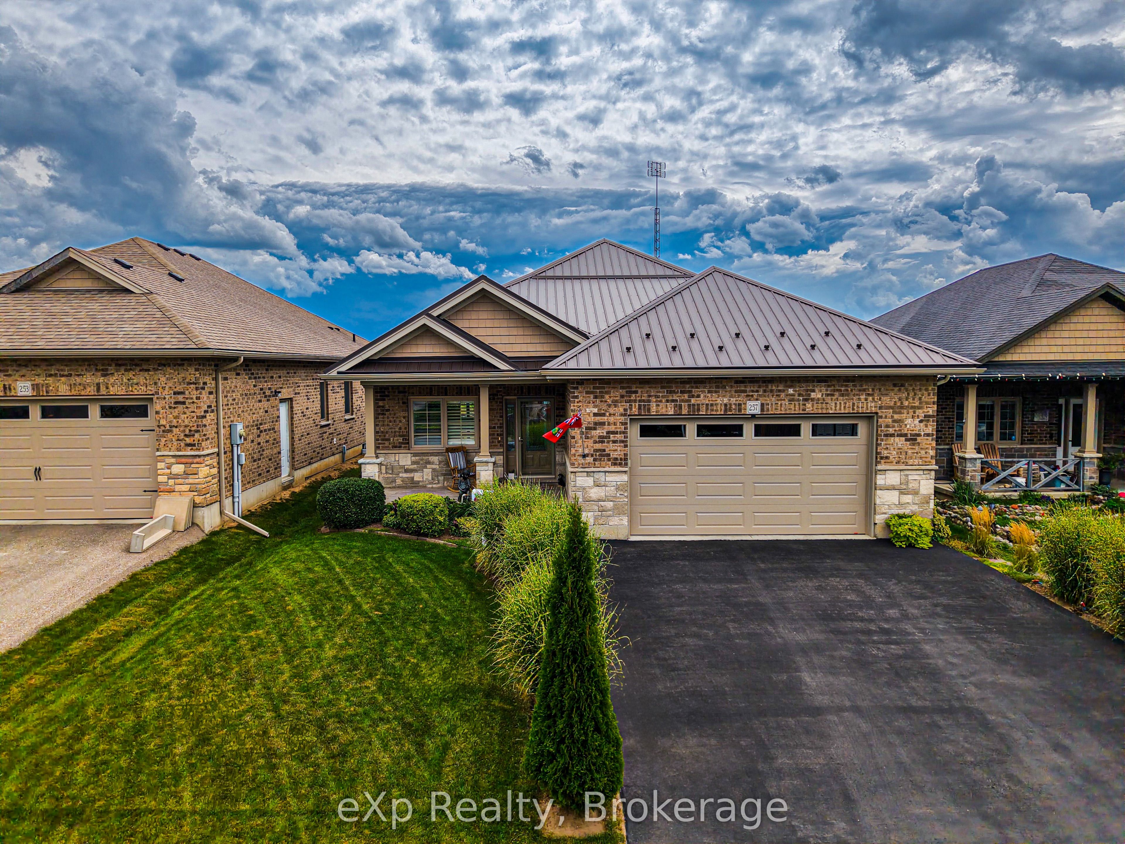 257 Donly Drive S, Norfolk, ON N3Y 0C8