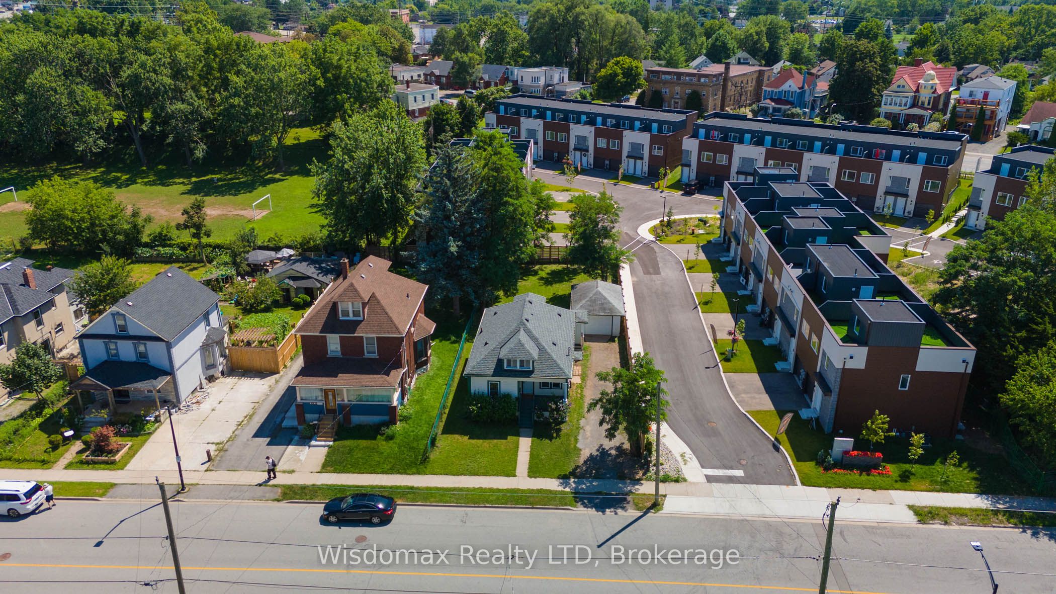 5790 ROBINSON Street, Niagara Falls, ON L2G 2B2 photo 3