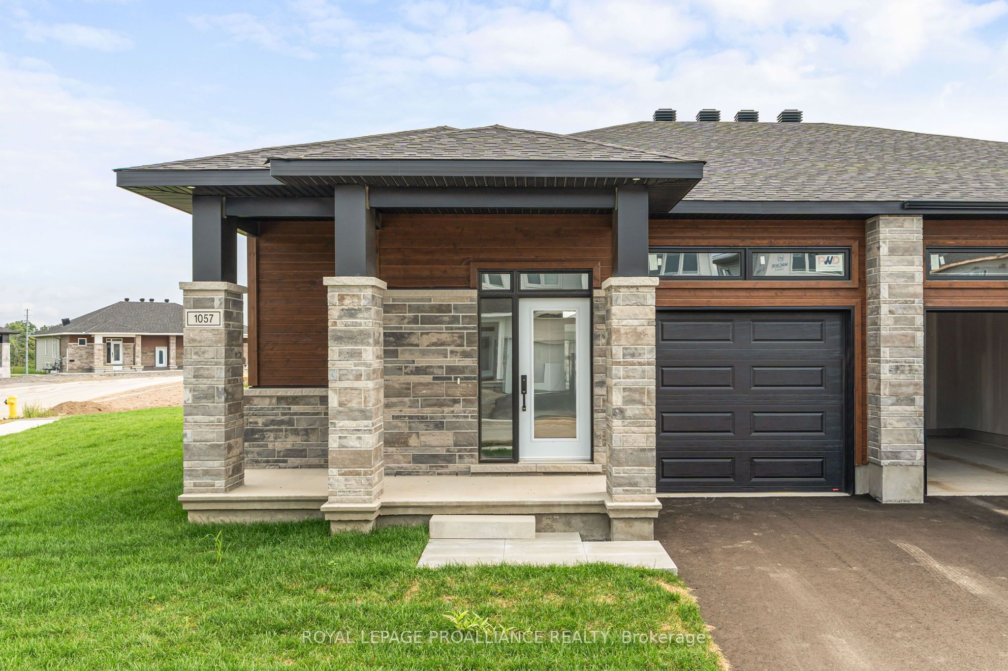 1057 Moore Street, Brockville, ON K6V 0H1