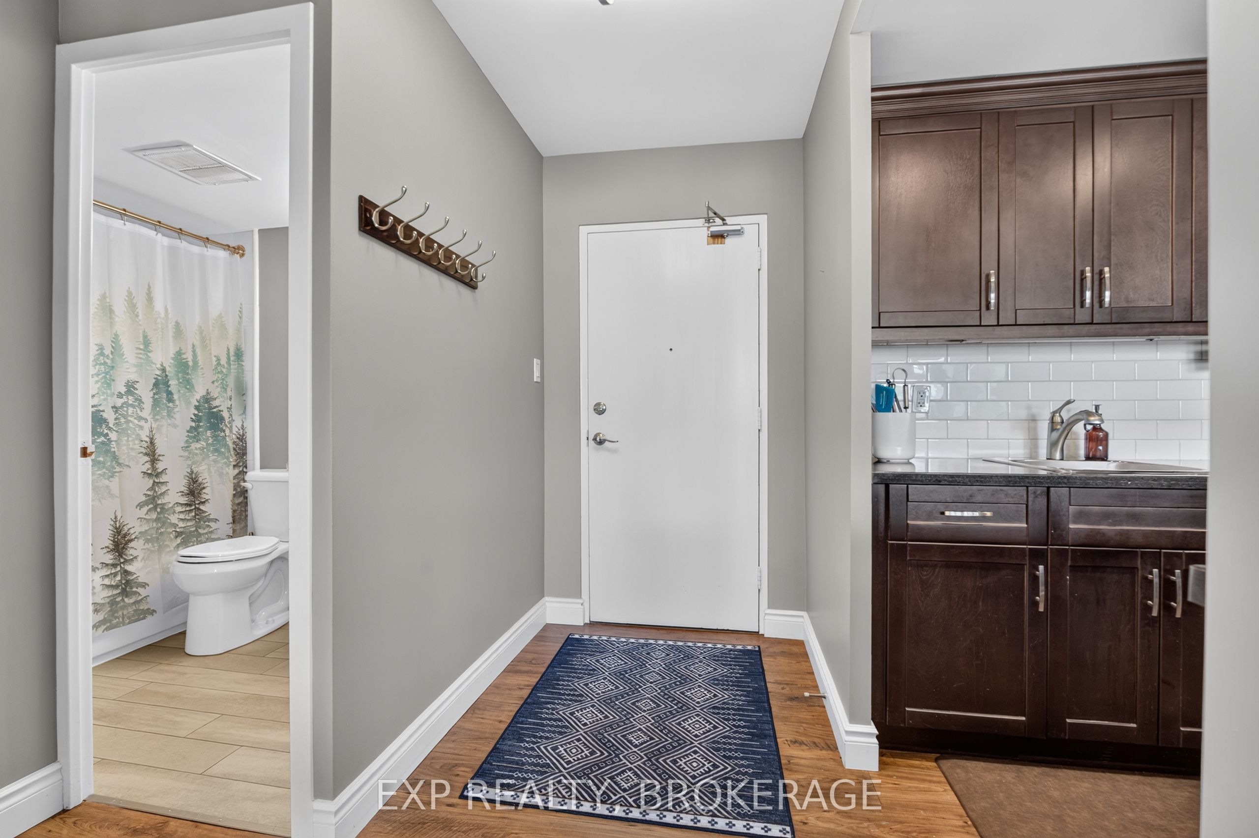 2 MOWAT Avenue 202, Kingston, ON K7M 1K1 photo 2