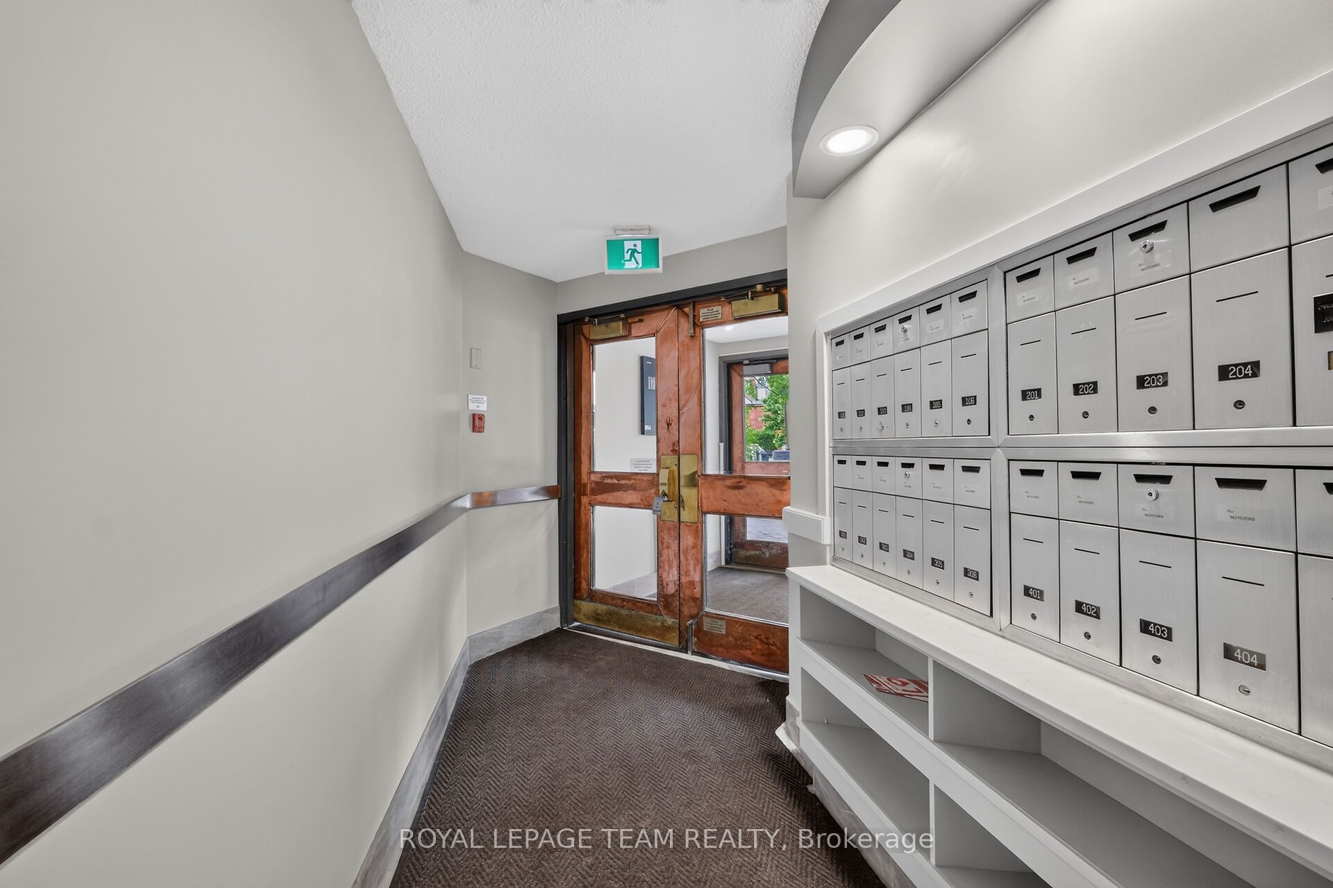317 Metcalfe Street W 302, Ottawa Centre, ON K2P 1S3 photo 5