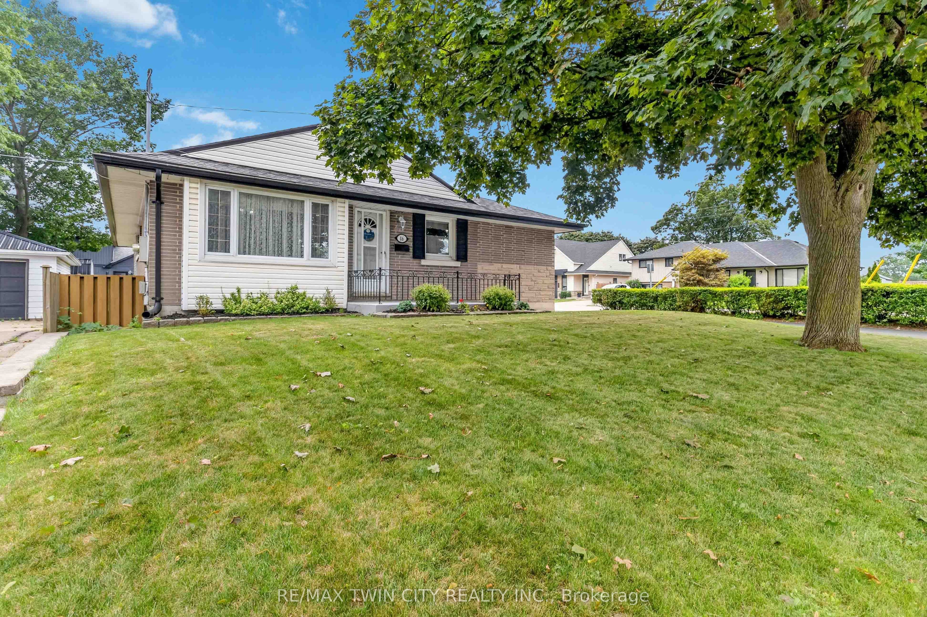 46 Fairview Drive, Brantford, ON N3R 2W7 photo 3