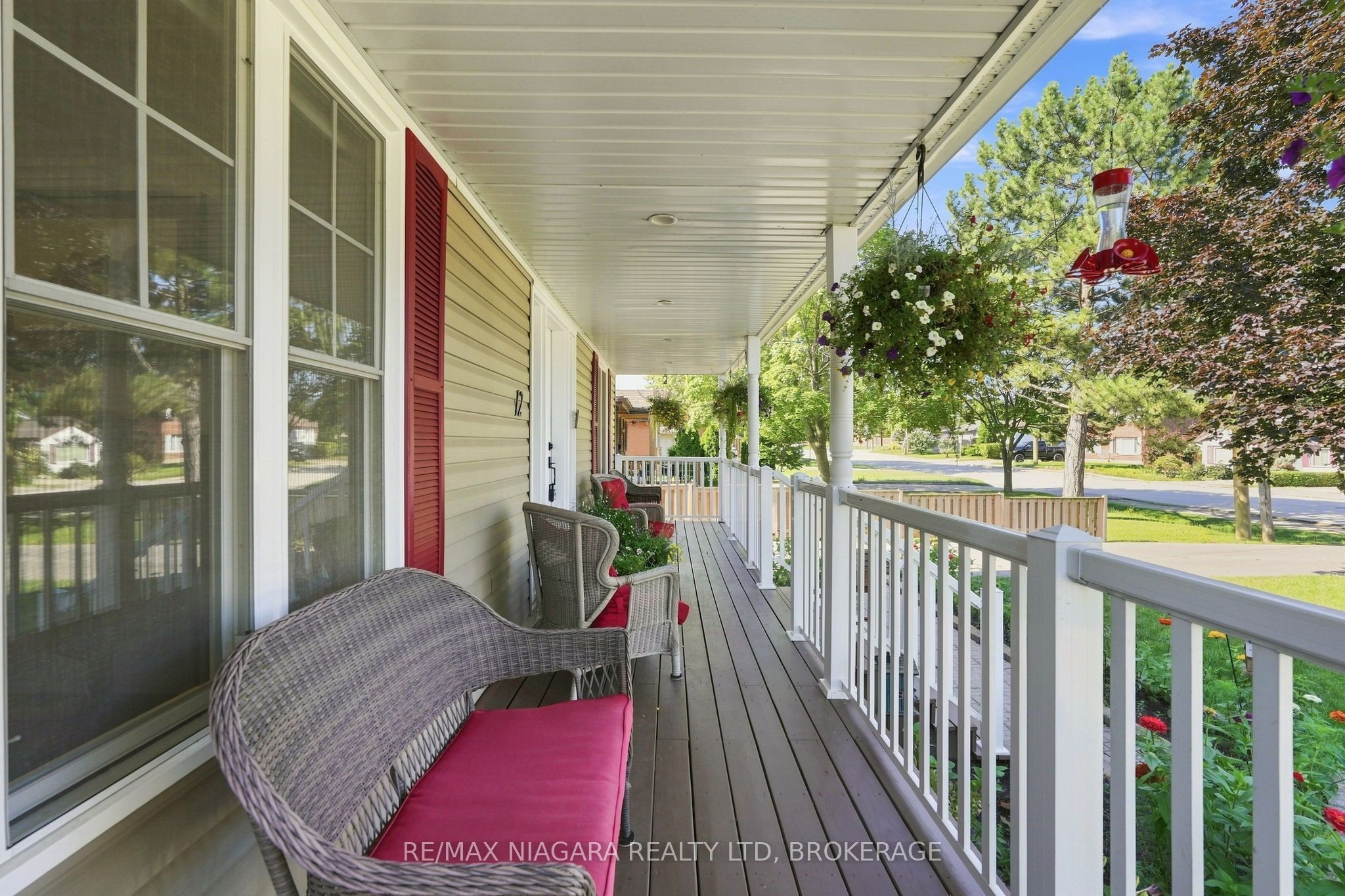 12 Lakeview Avenue, Grimsby, ON L3M 3M1 photo 5