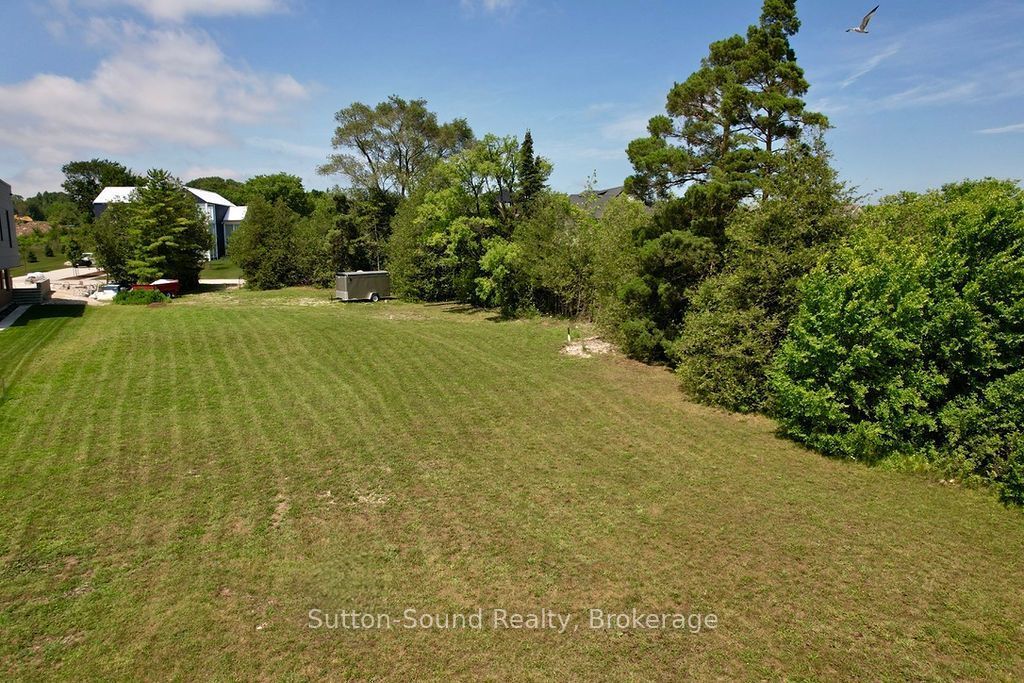 542 Punkinseed Lane, Georgian Bluffs, ON N0H 1S0 photo 2