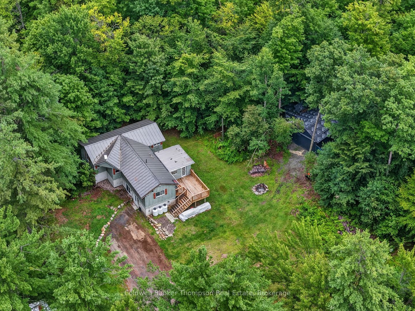 1018 Ashley Lane, Bracebridge, ON P1L 1X1 photo 3