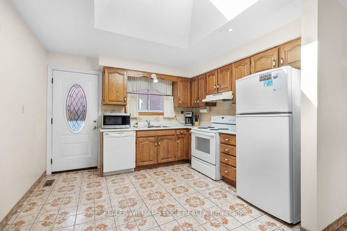 45 Juniper Drive, Hamilton, ON L8E 4C7 photo 5