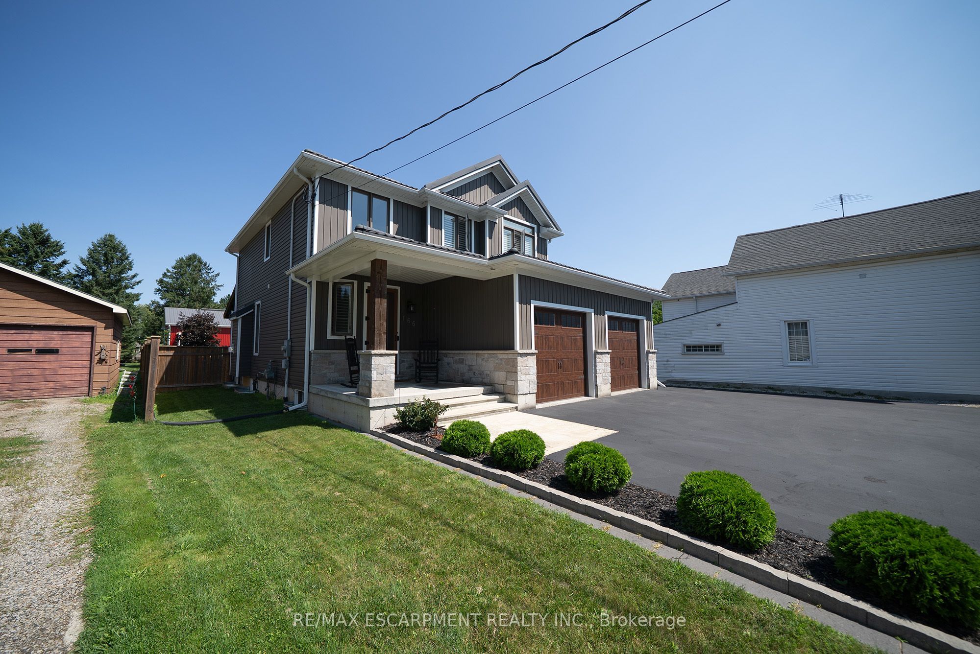 166 King Street, Brant, ON N0E 1A0 photo 2