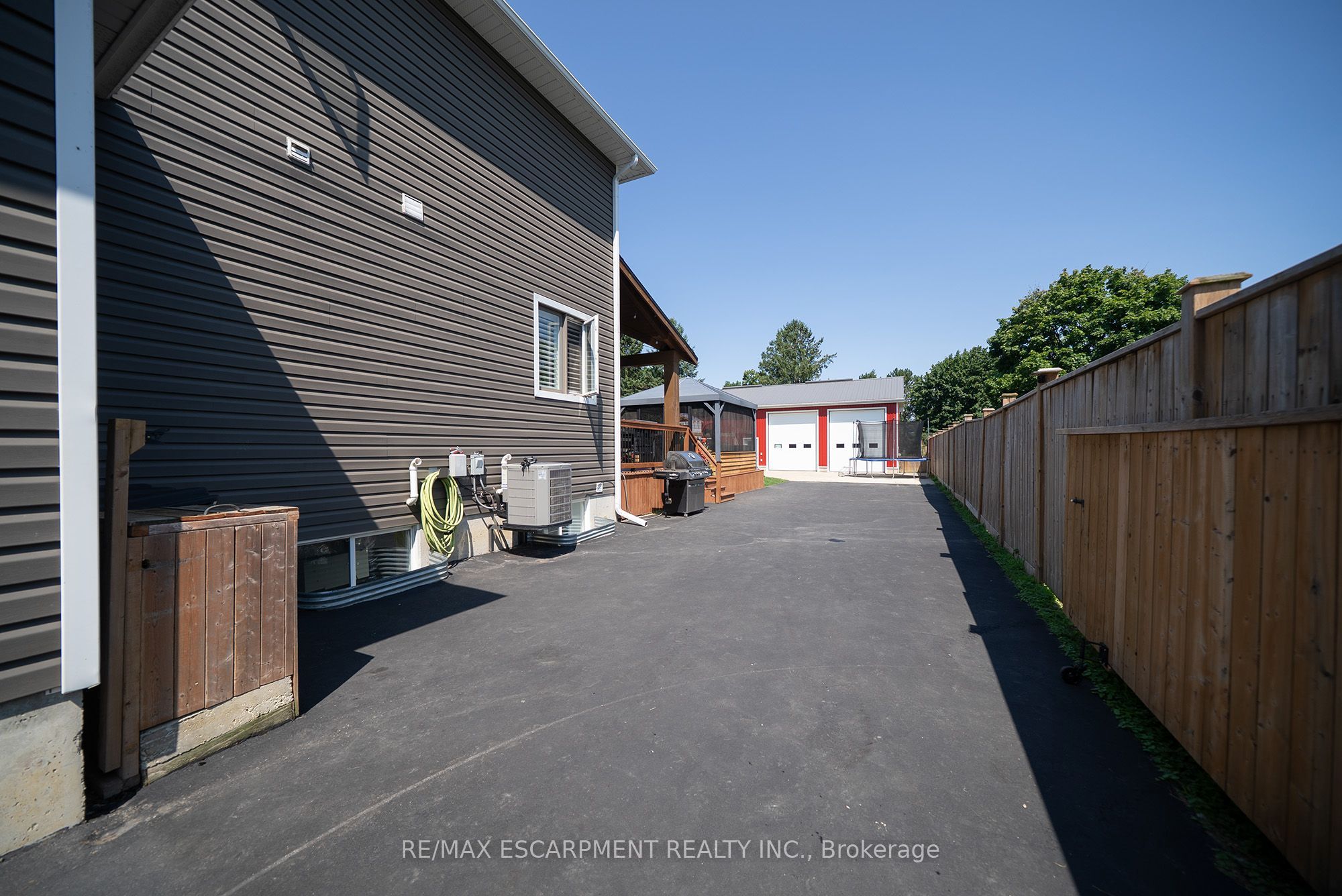 166 King Street, Brant, ON N0E 1A0 photo 5
