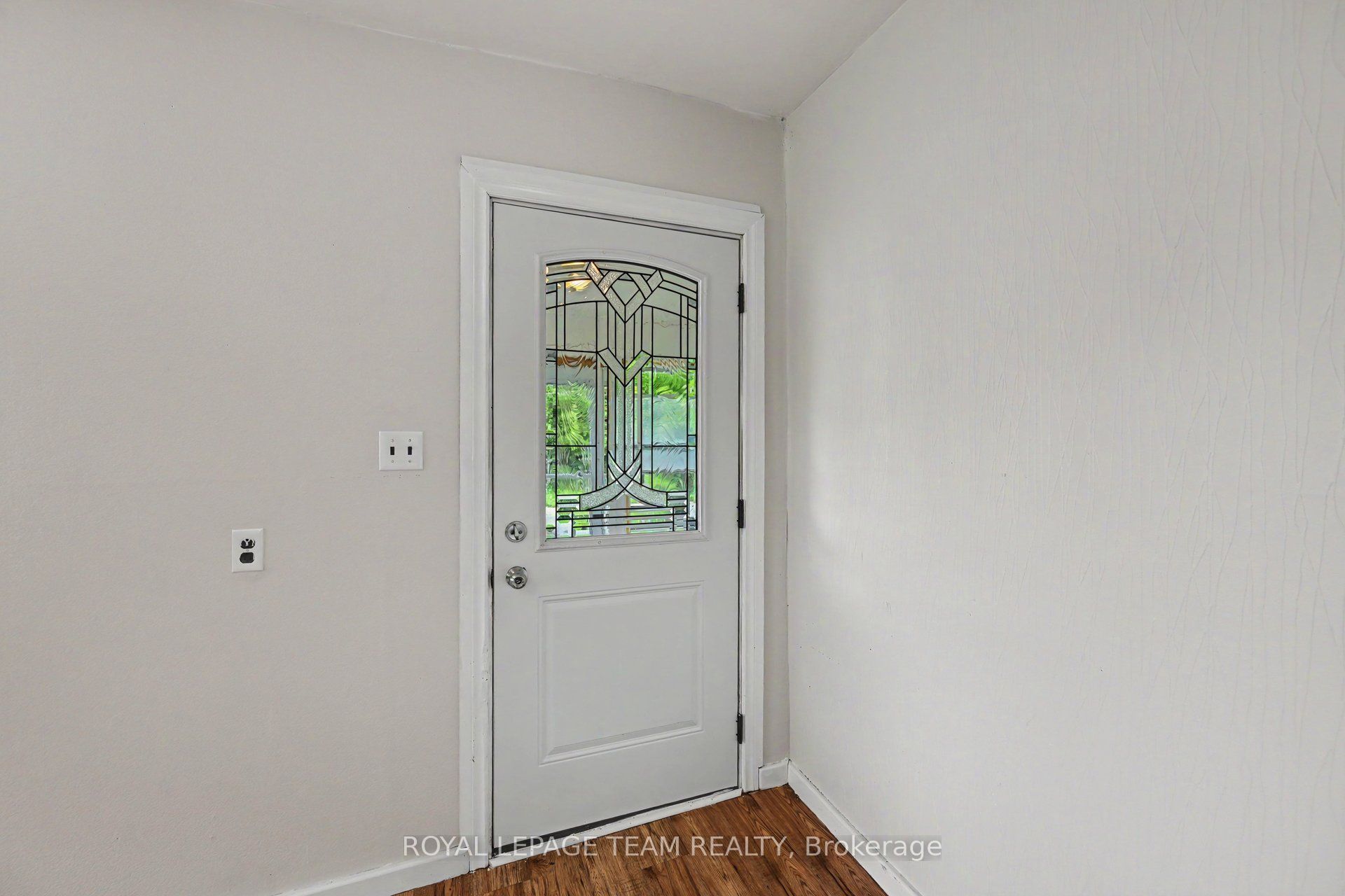 10526 Van Allen Road, North Dundas, ON K0E 1S0 photo 4