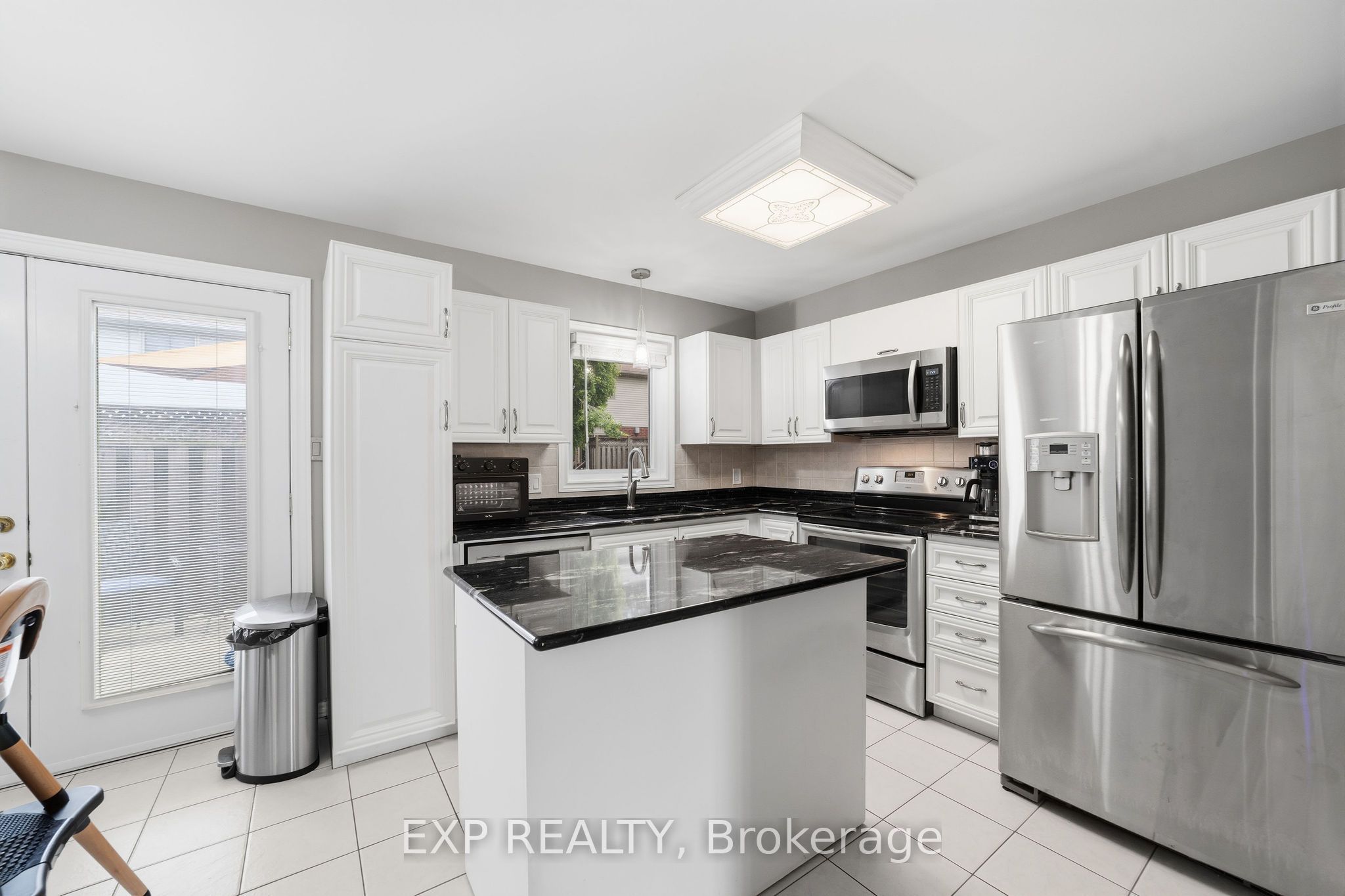 511 Admiral Drive 49, London East, ON N5V 4R4 photo 3