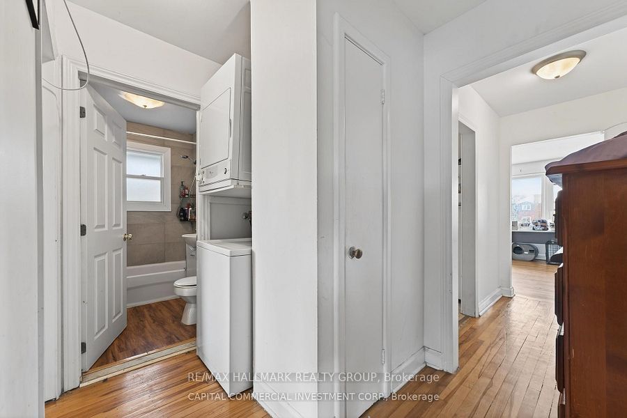 220 Compton Avenue 1, Woodroffe, ON K2A 5A9 photo 3