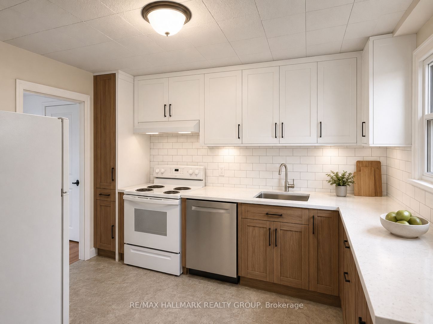 220 Compton Avenue 1, Woodroffe, ON K2A 5A9 photo 5