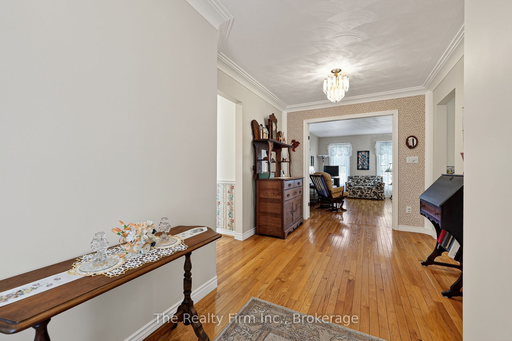 573 Lansdowne Avenue, Woodstock, ON N4T 1R6 photo 4