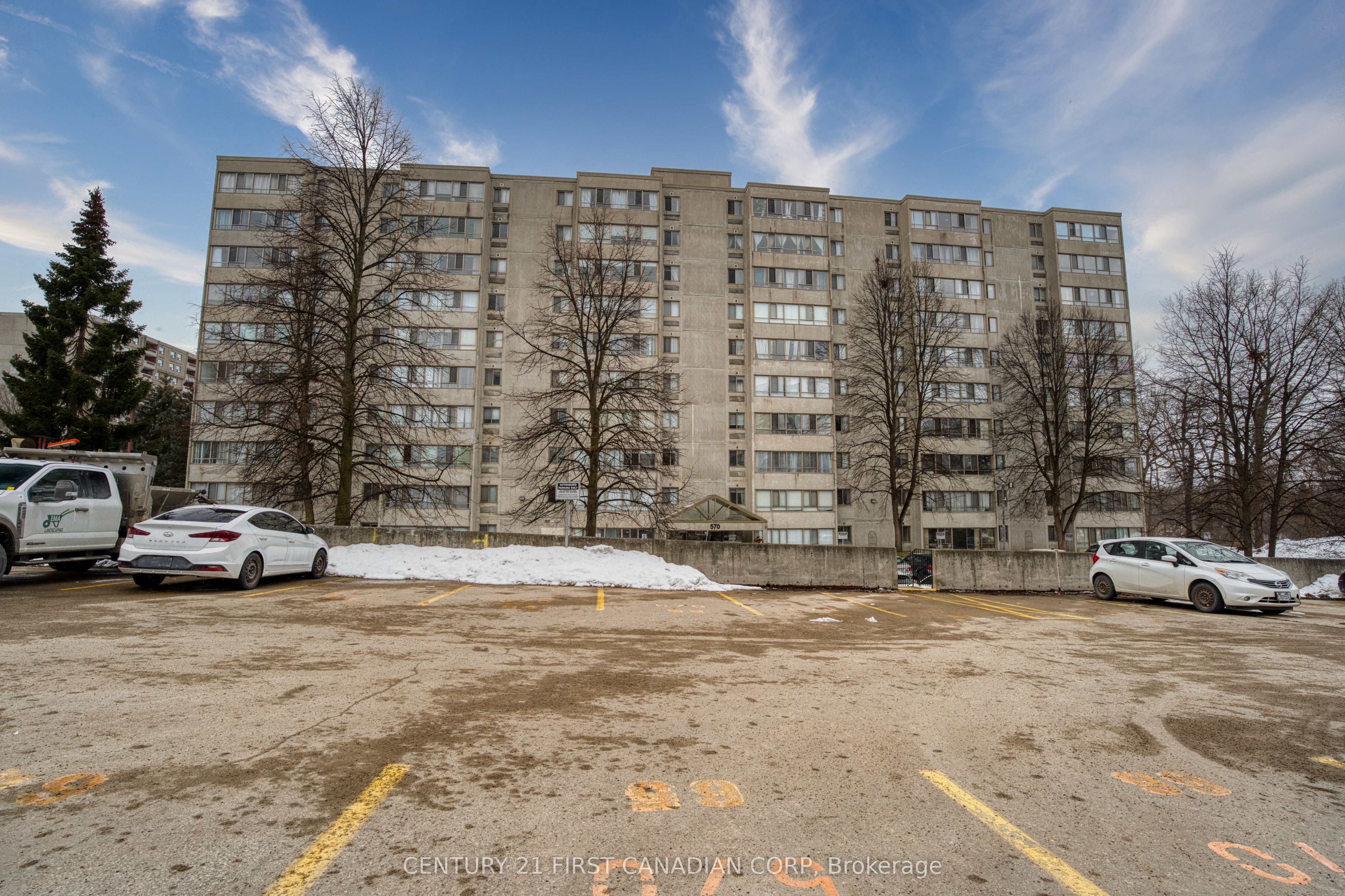 570 Proudfoot Lane 912, London North, ON N6H 4Z1