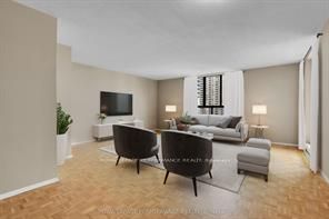 475 Laurier Avenue W 1107, Ottawa Centre, ON K1R 7X1 photo 4