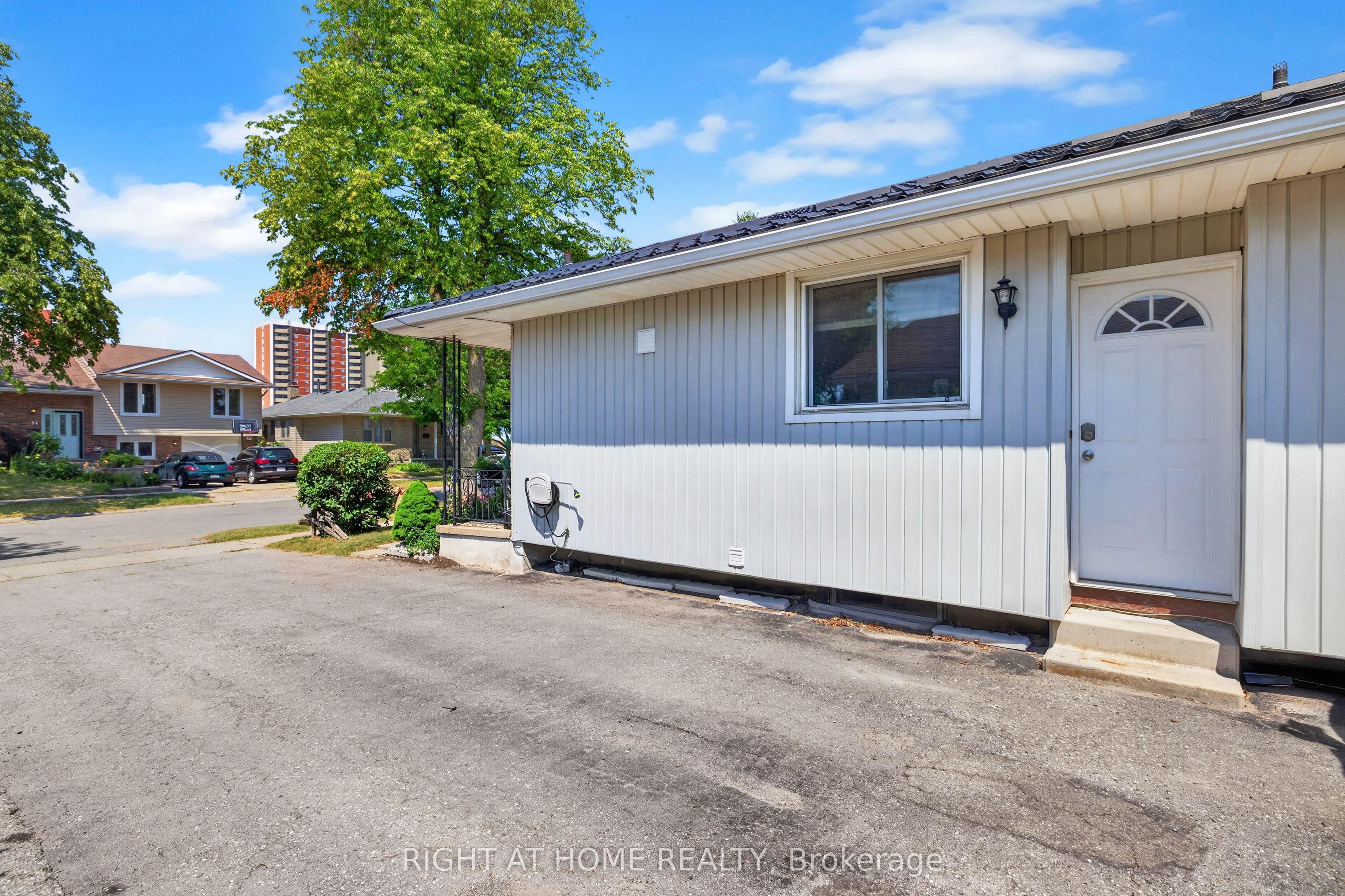 37 RENNY Crescent, London South, ON N6E 2C4 photo 4
