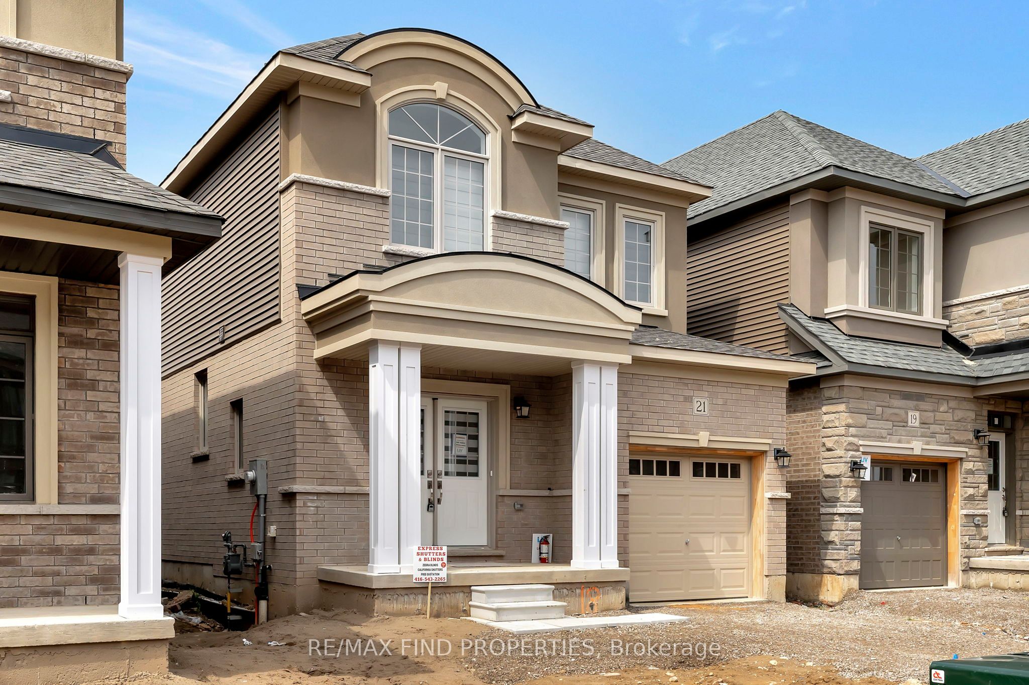 21 Dennis Avenue, Brantford, ON N3V 0C1 photo 3
