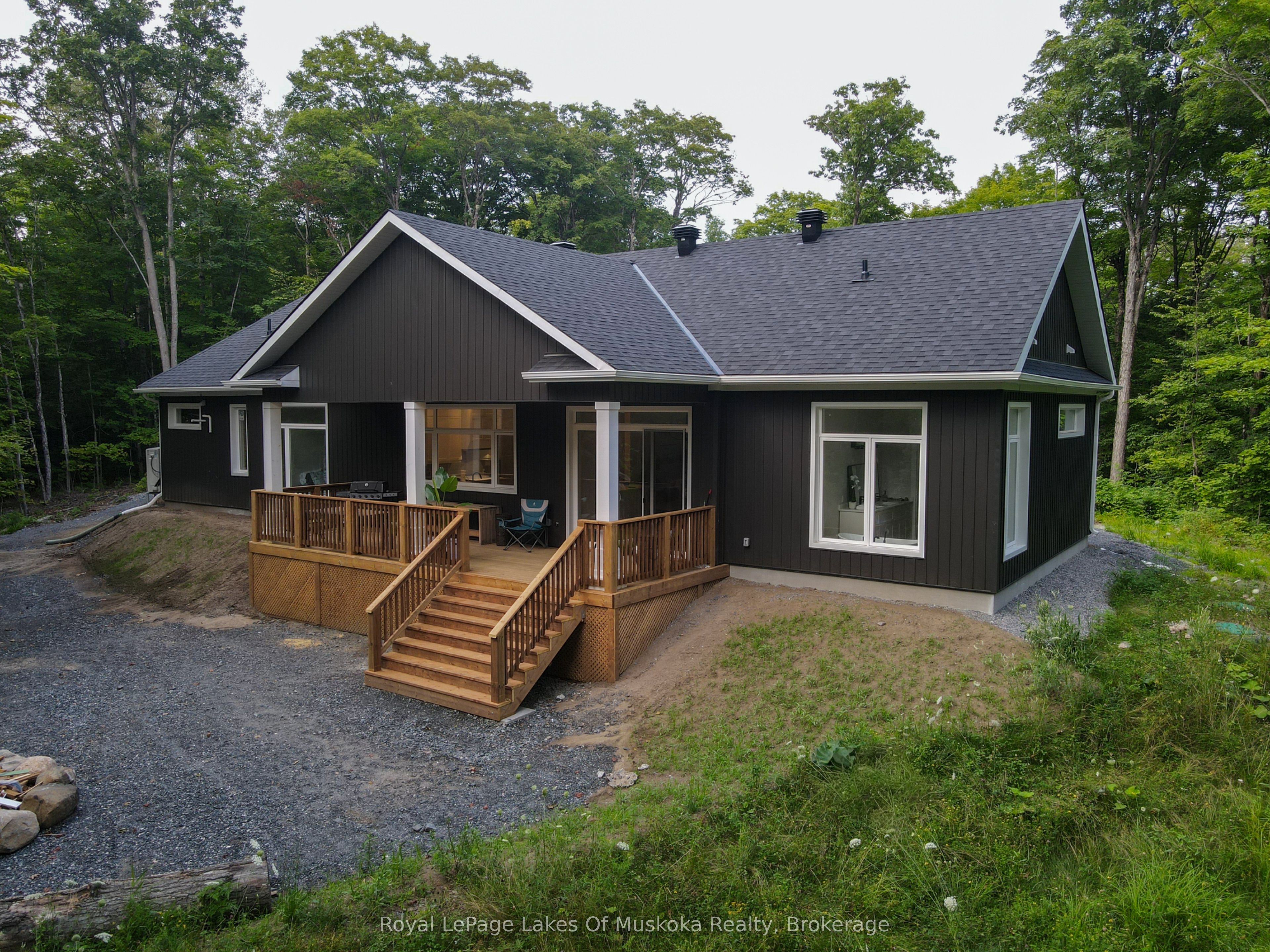 5 Flicker Lane, McDougall, ON P2A 2W9 photo 2