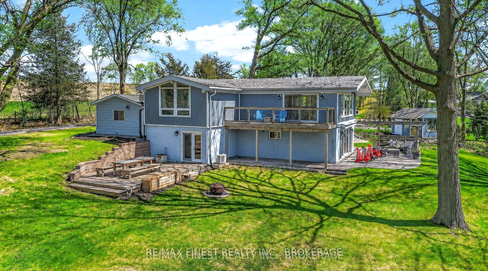 79 HICKORY Lane, Greater Napanee, ON K7R 3K8 photo 3