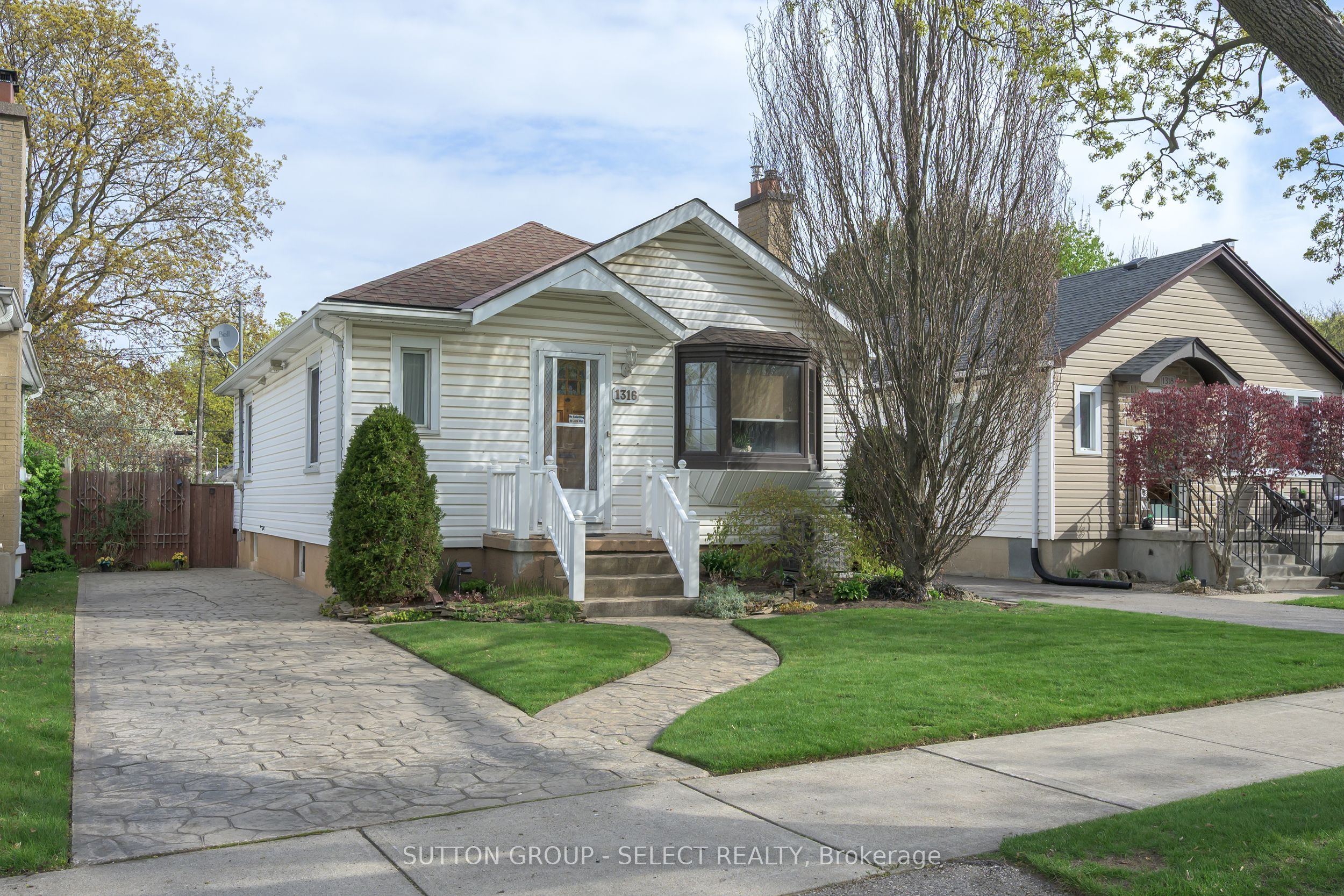 1316 Langmuir Avenue, London East, ON N5W 2G6