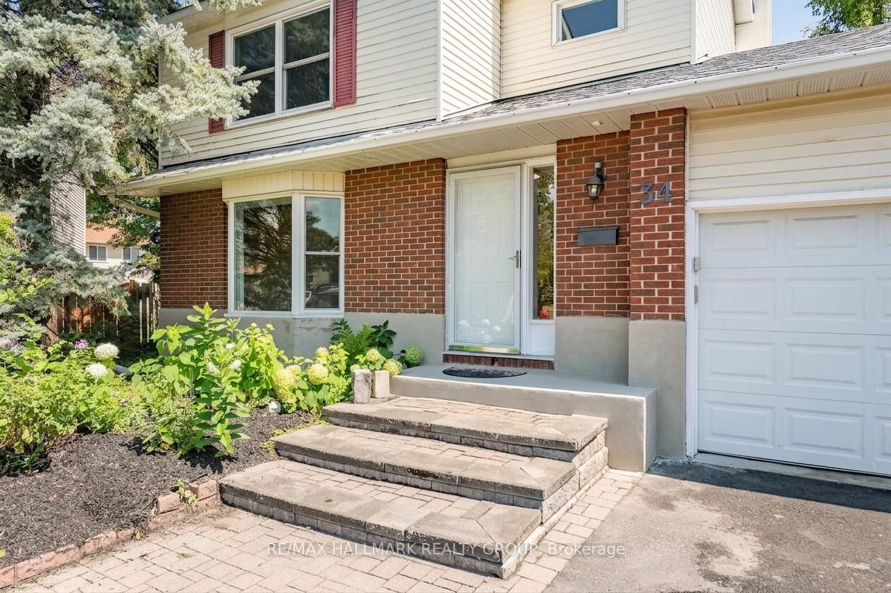 34 Starling Crescent, Barrhaven, ON K2J 2L9 photo 4