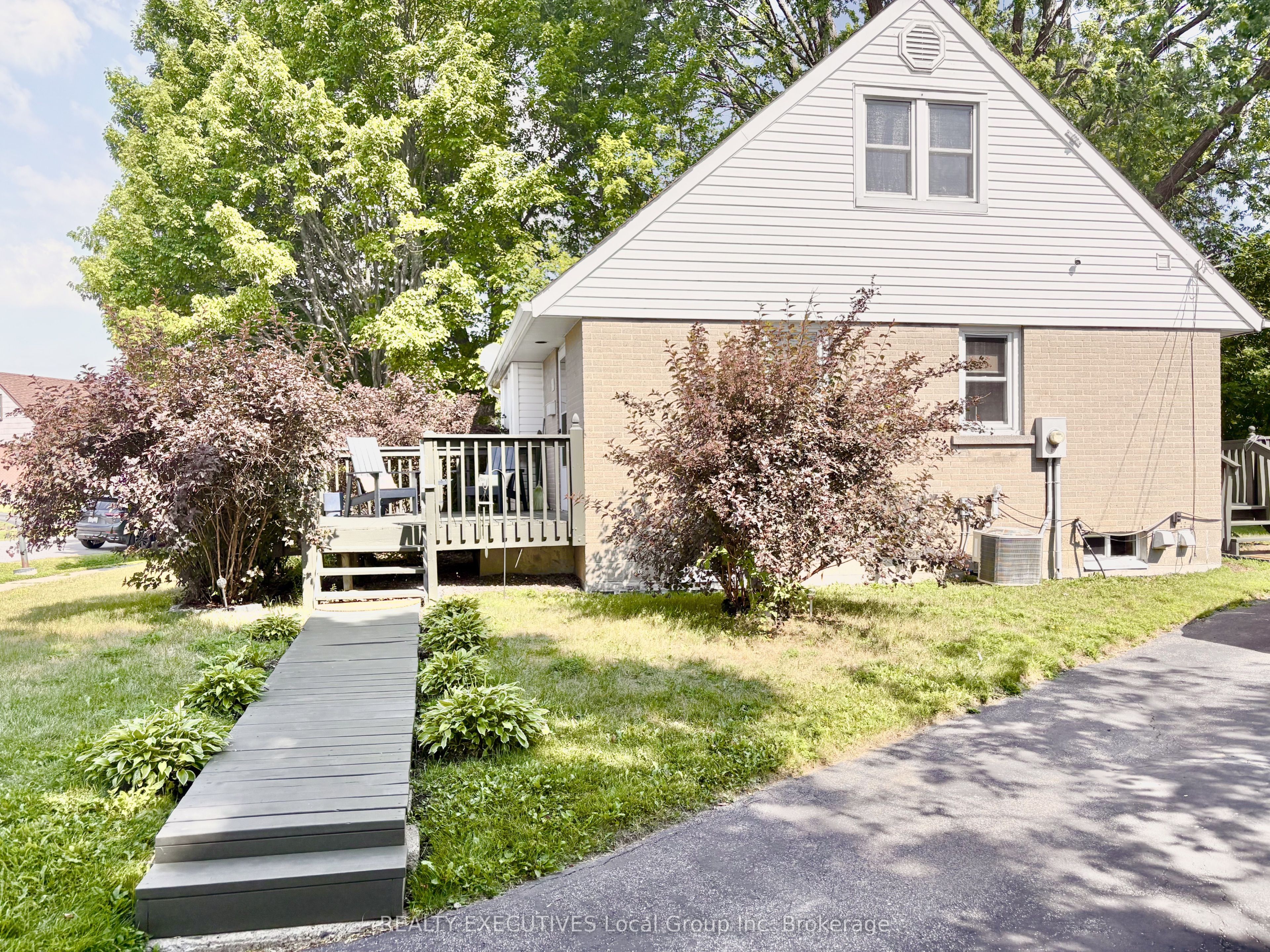 830 Phillip Street, North Bay, ON P1B 3V7 photo 4