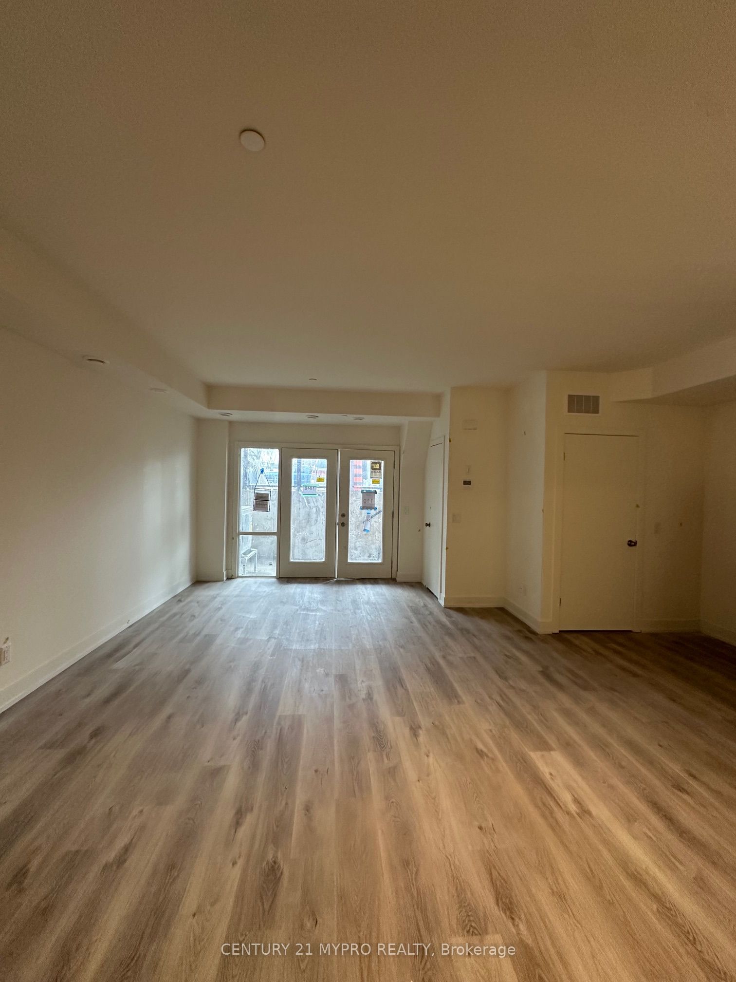 16 Melbourne Avenue 104B, St. Catharines, ON L2P 3J8 photo 5